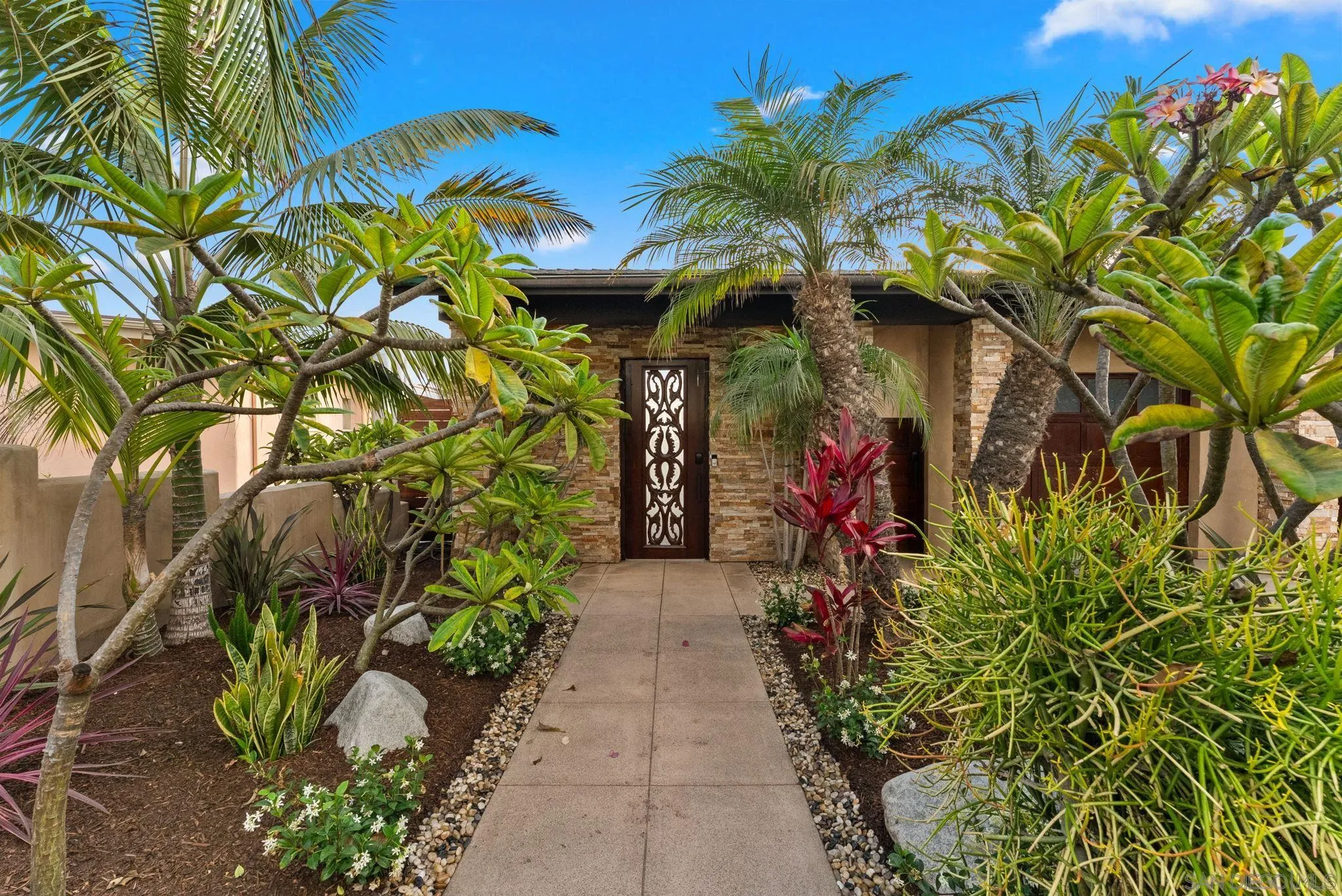 https://cdn.realtyfeed.com/cdn/127/260020015/5ed7b045ca74404a052825b8cc4597e1.webp