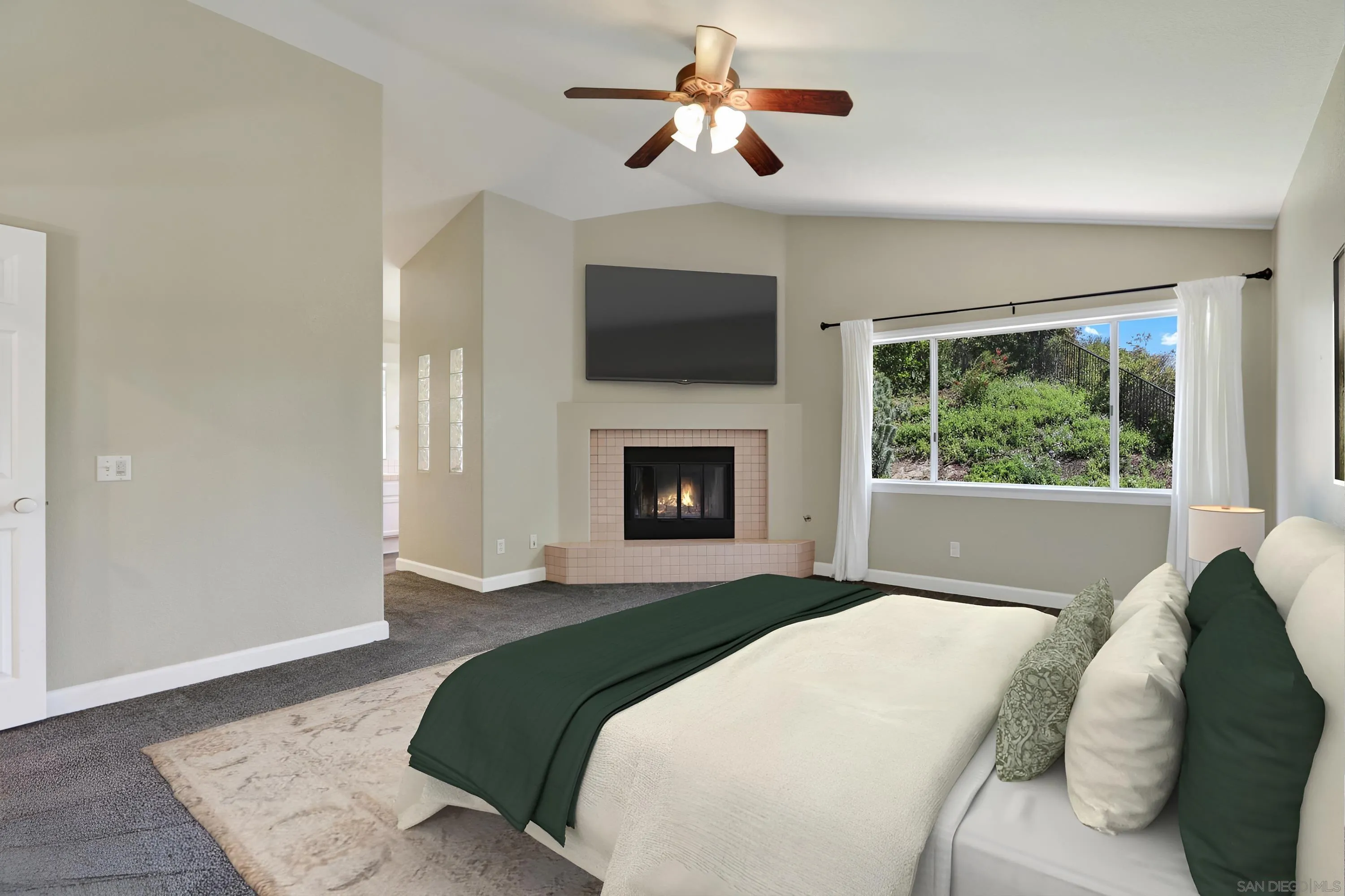 https://cdn.realtyfeed.com/cdn/127/260020018/51883985f334d08d11b470e31a2d50b1.webp
