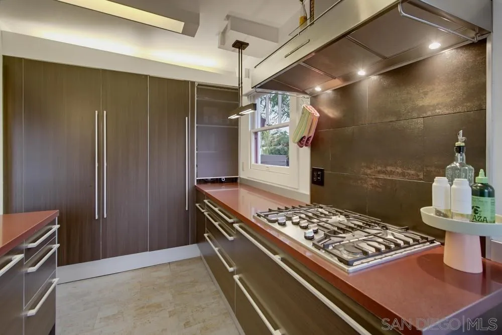 https://cdn.realtyfeed.com/cdn/127/260020021/92cc0b8ac63cb0798ef140e2f7ed5219.webp