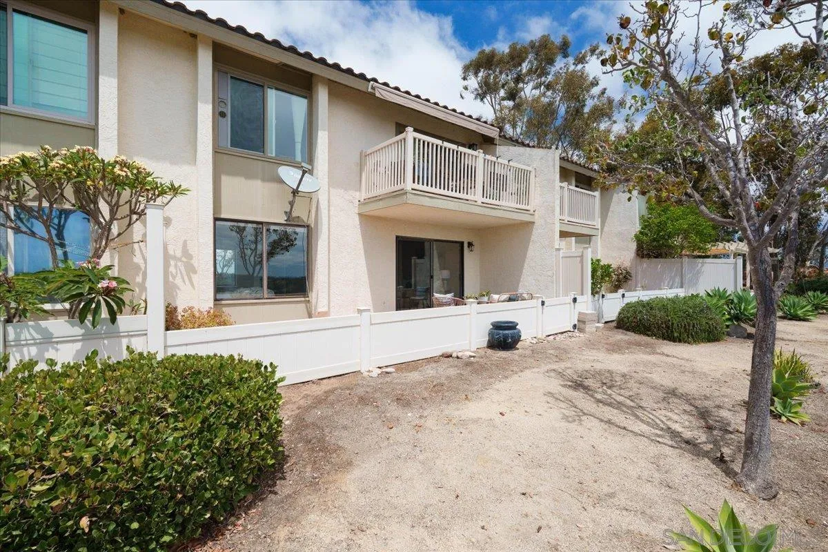 Photo #7: 260020023 Listing: Photo #7