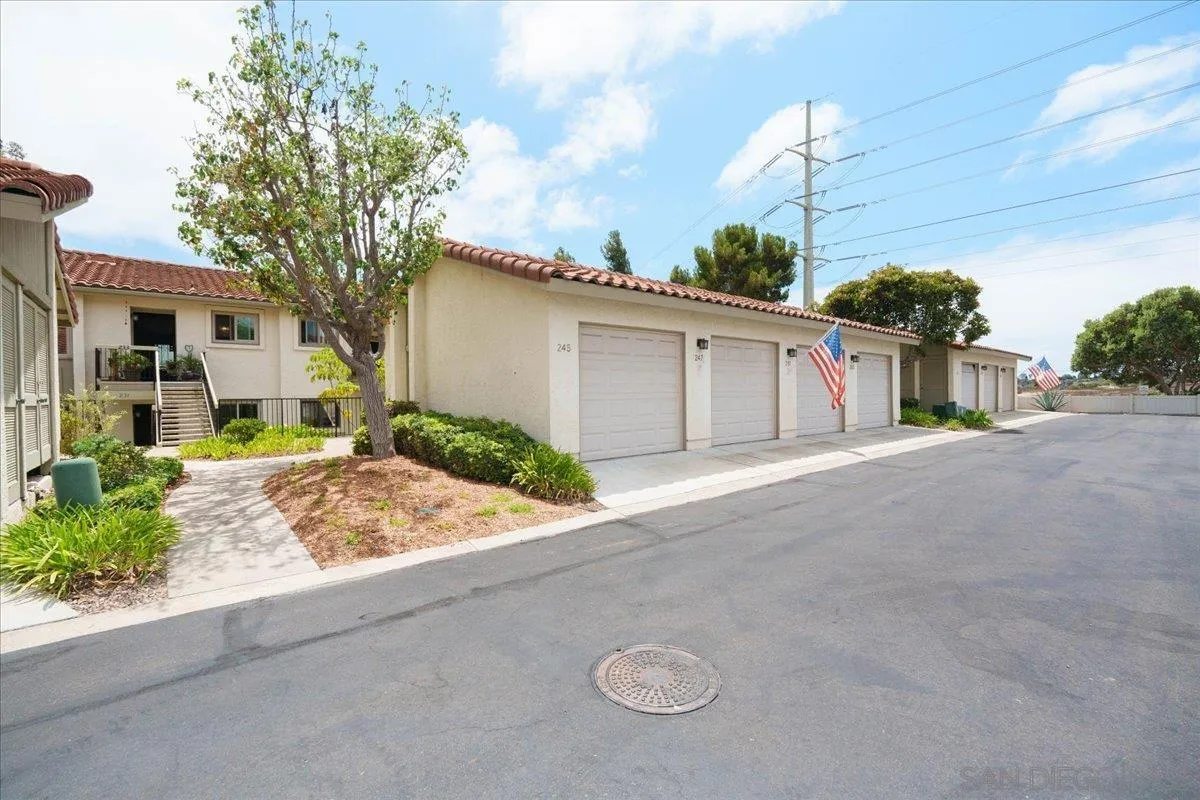 Photo #5: 260020023 Listing: Photo #5