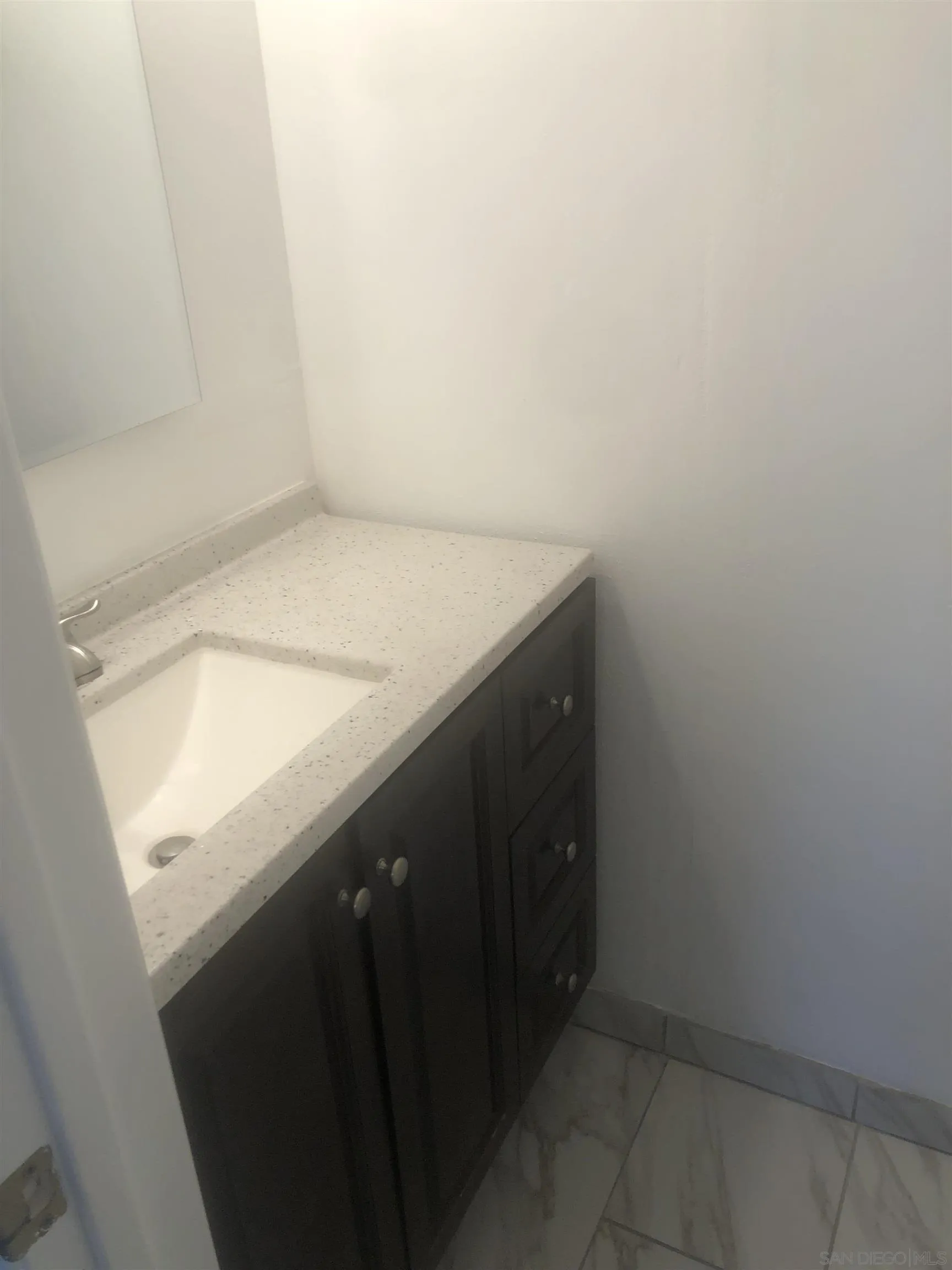https://cdn.realtyfeed.com/cdn/127/260020024/22279a87f35cb4b79a77f82ff72618f0.webp