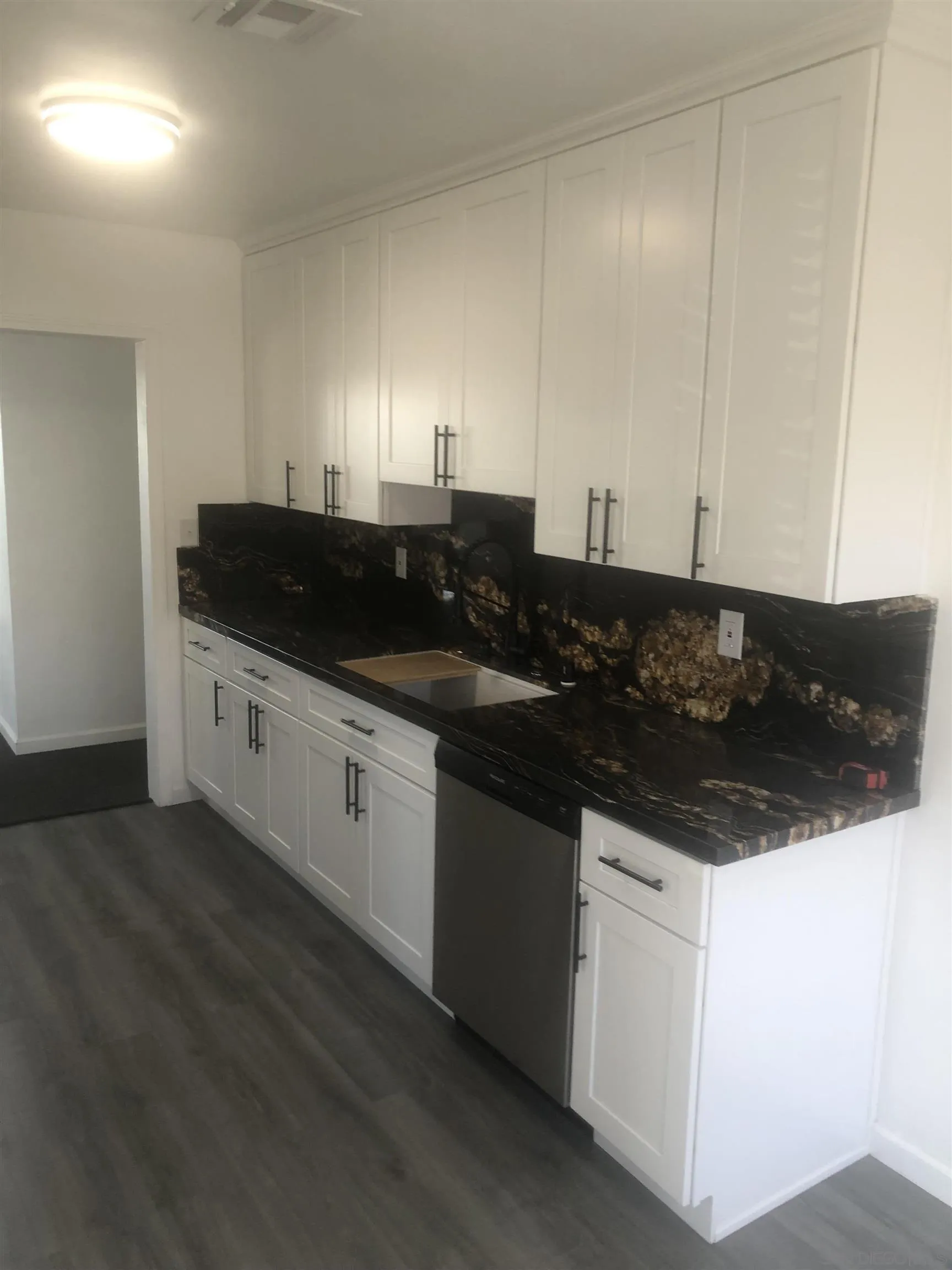 https://cdn.realtyfeed.com/cdn/127/260020024/2c9ca10940c57555a0bb4e225e910ef0.webp