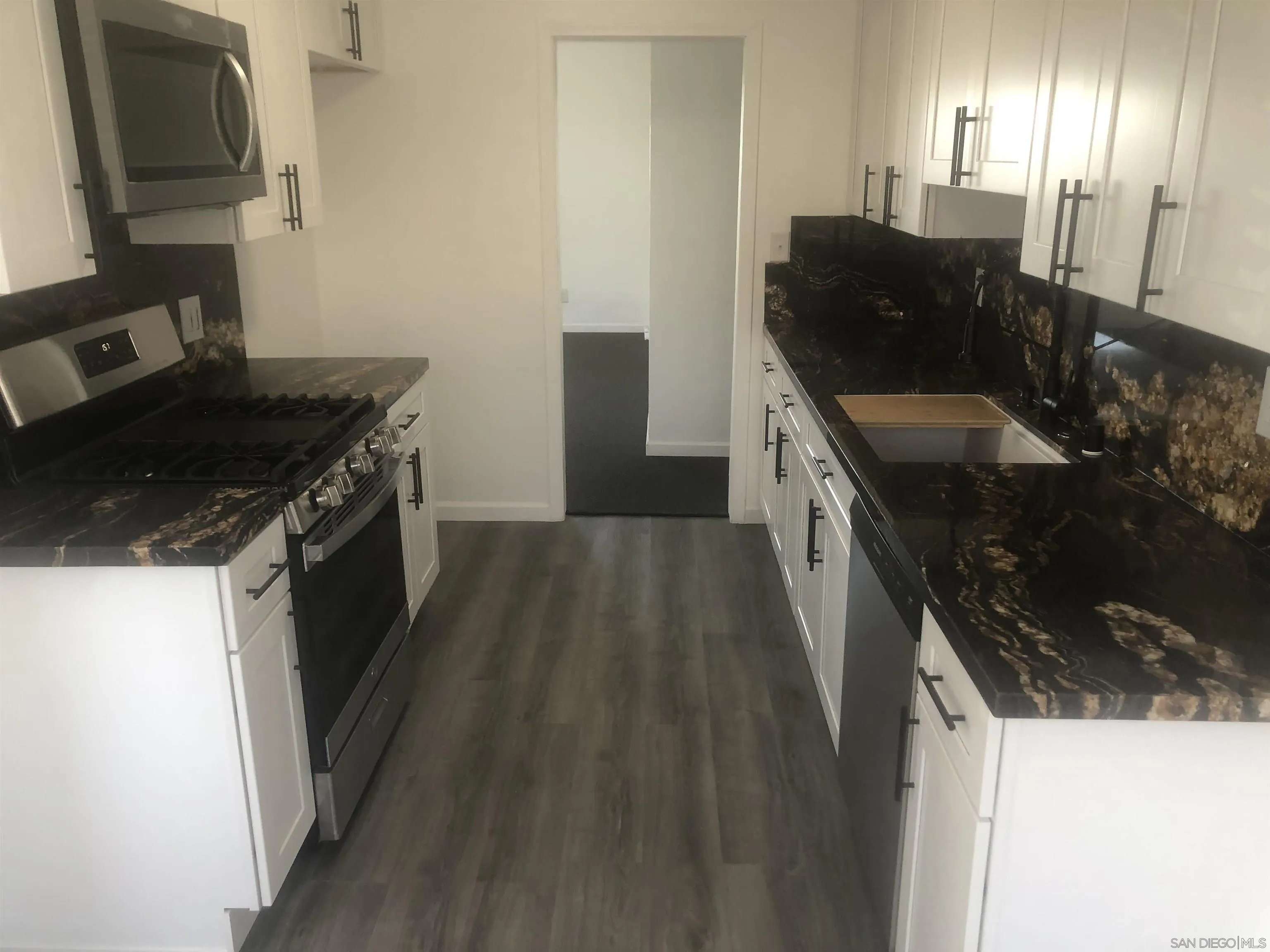 https://cdn.realtyfeed.com/cdn/127/260020024/42cc14edac4800f2cbc2545990cea623.webp