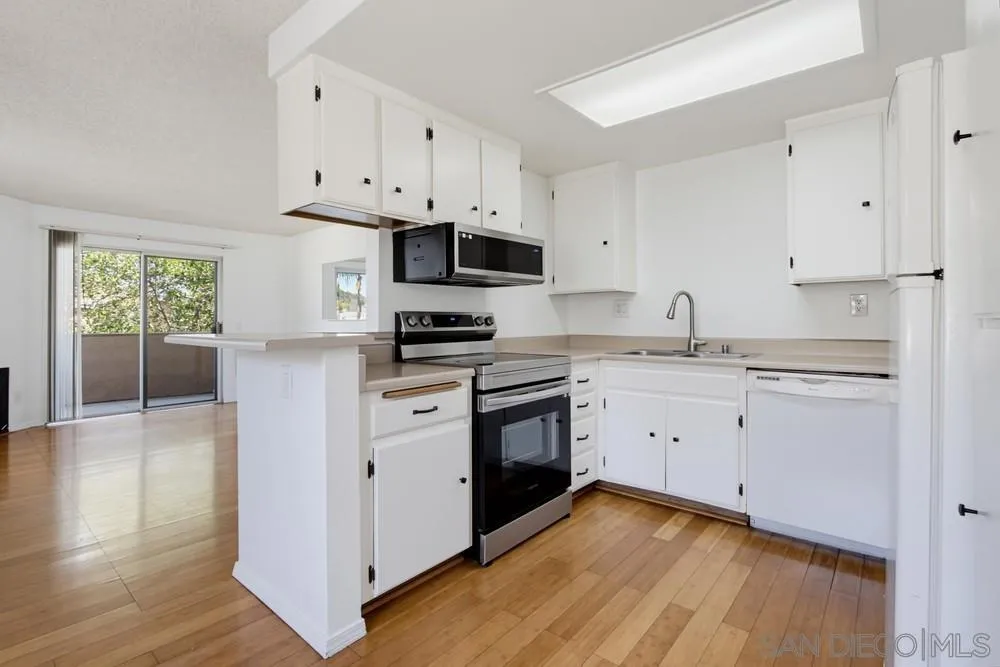 https://cdn.realtyfeed.com/cdn/127/260020025/0ee38728eef9e5afcc02bbd7b2987880.webp