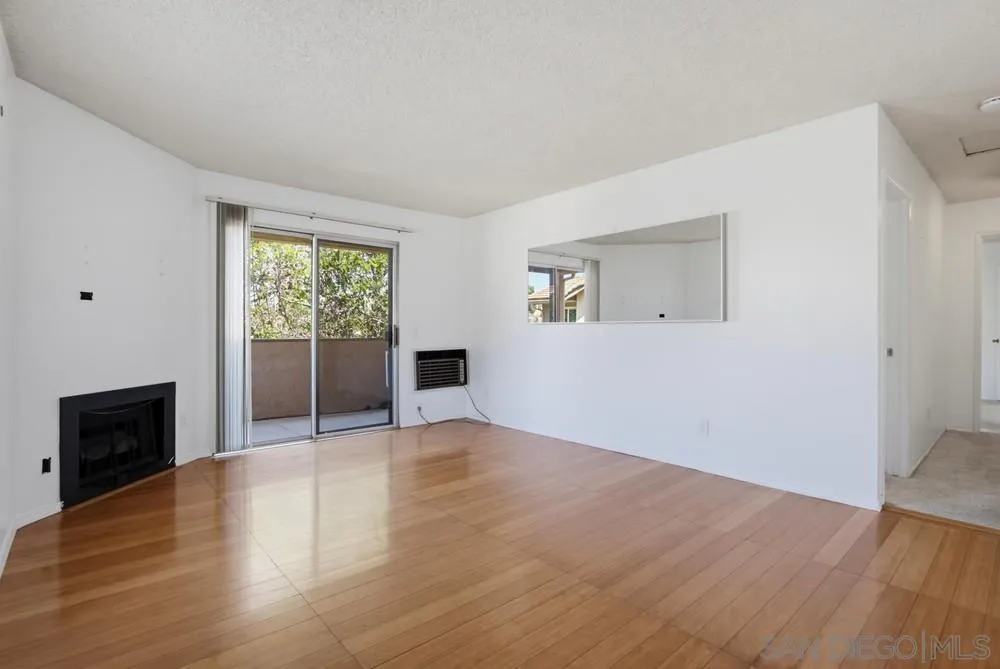 https://cdn.realtyfeed.com/cdn/127/260020025/1e268a34f11704819b4e2b6129063d10.webp