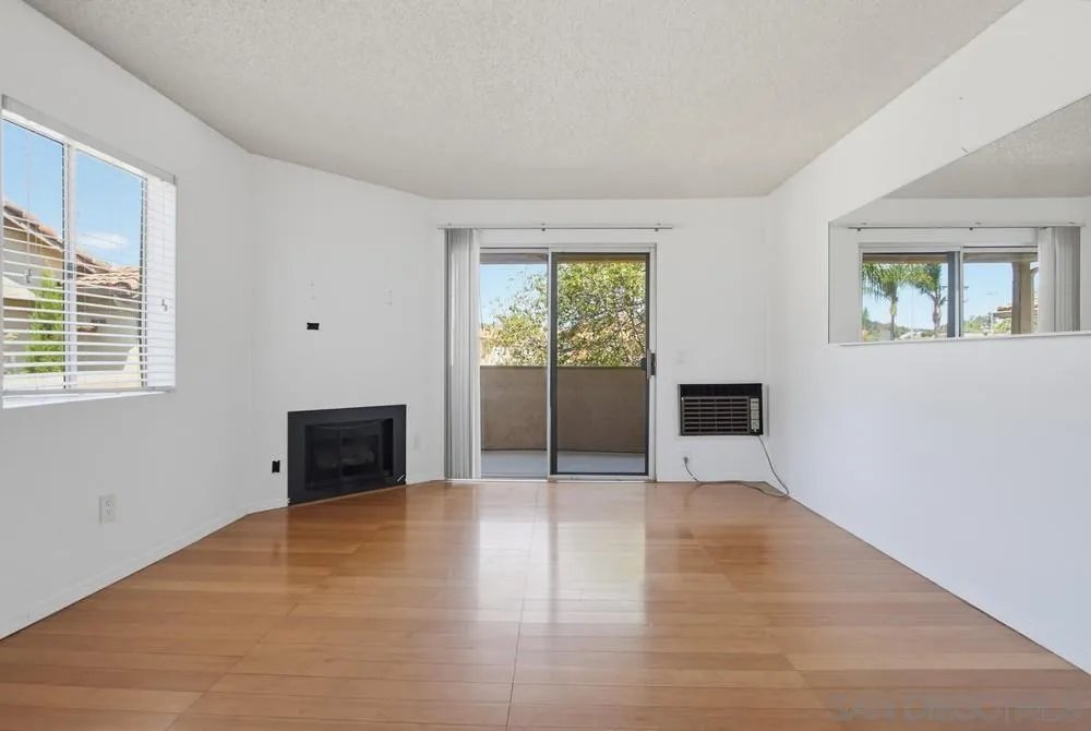 https://cdn.realtyfeed.com/cdn/127/260020025/7af906fabb11fec8664c2c9ade87add2.webp