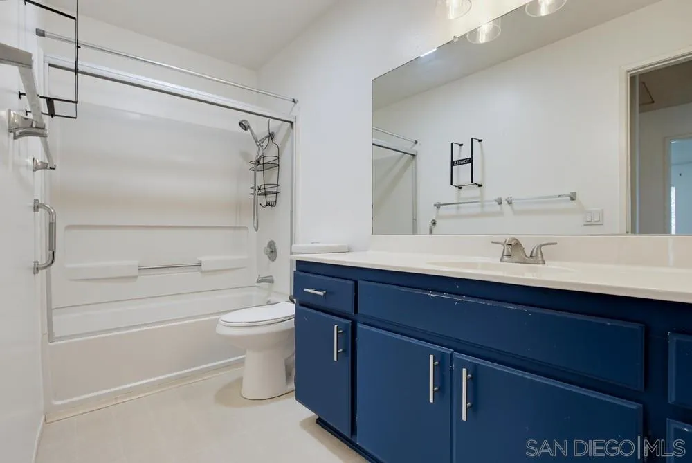 https://cdn.realtyfeed.com/cdn/127/260020025/9a2763ded1c6a77059eaa4604d646f42.webp