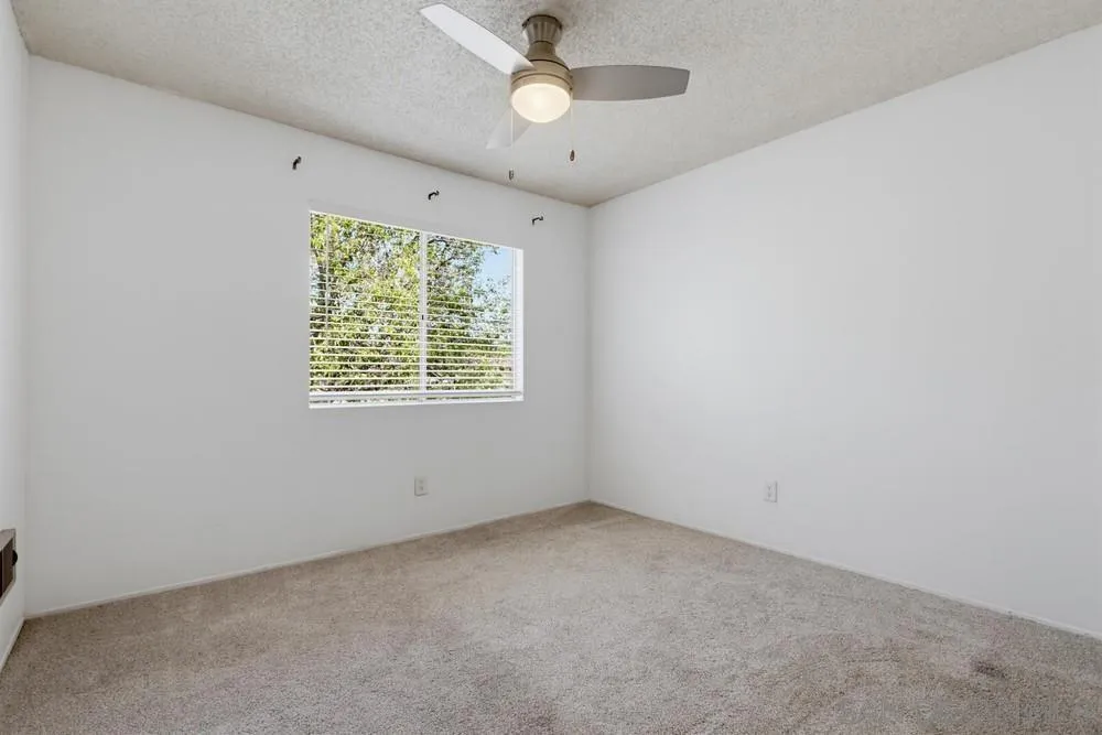 https://cdn.realtyfeed.com/cdn/127/260020025/e230d16f56567052084a232fe30c46f1.webp