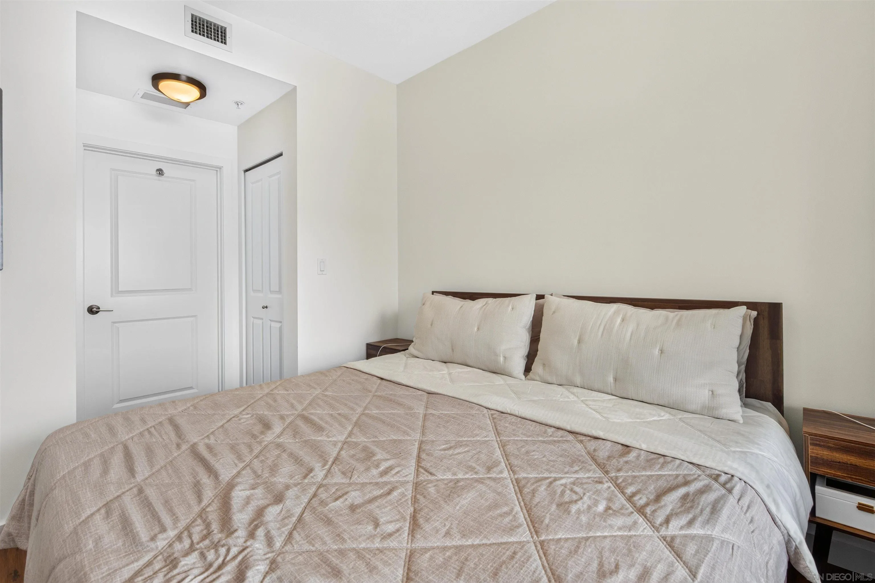 Photo #19: 260020027 Listing: Photo #19