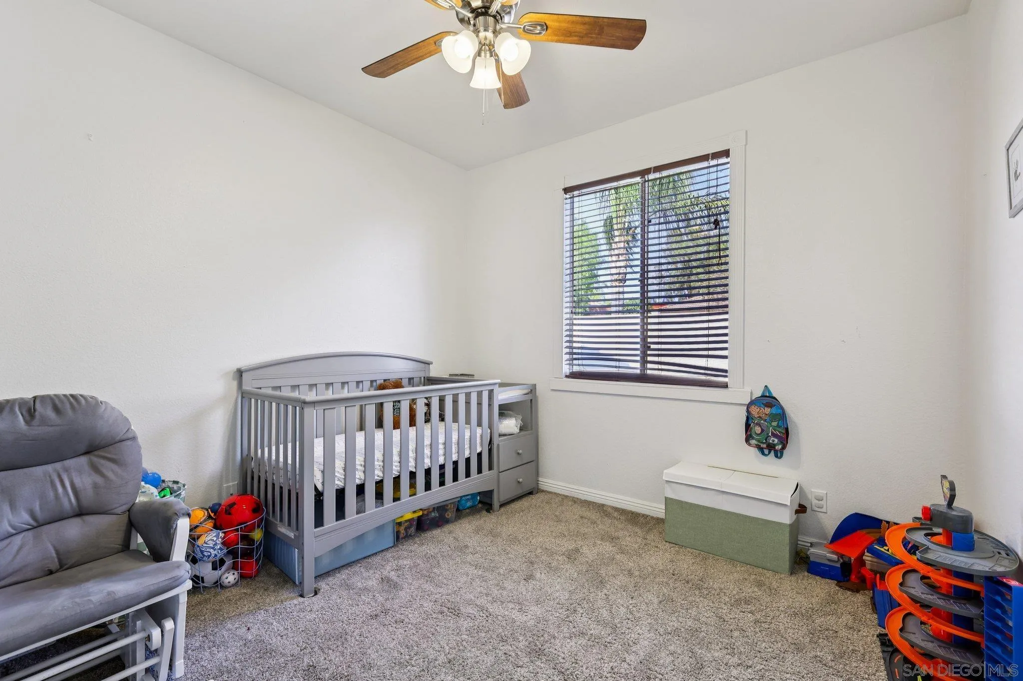https://cdn.realtyfeed.com/cdn/127/260020029/12d246120394164891d9540d63b9c6c0.webp