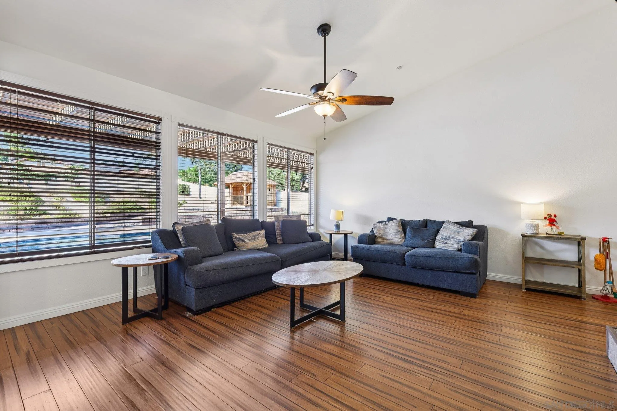 https://cdn.realtyfeed.com/cdn/127/260020029/22078bb6273038170c731804d5ea48fe.webp