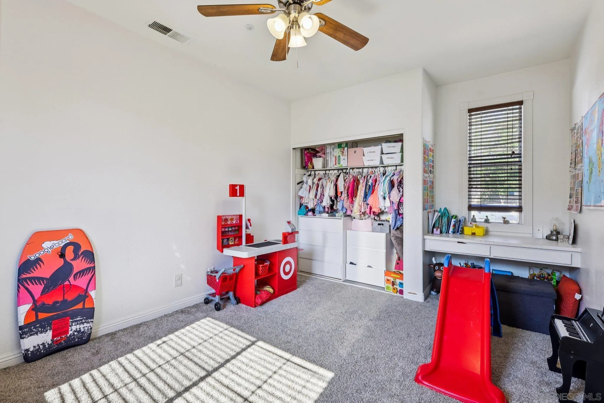 https://cdn.realtyfeed.com/cdn/127/260020029/2f52ff4c33e6a4c1afc5239f519e61de.webp
