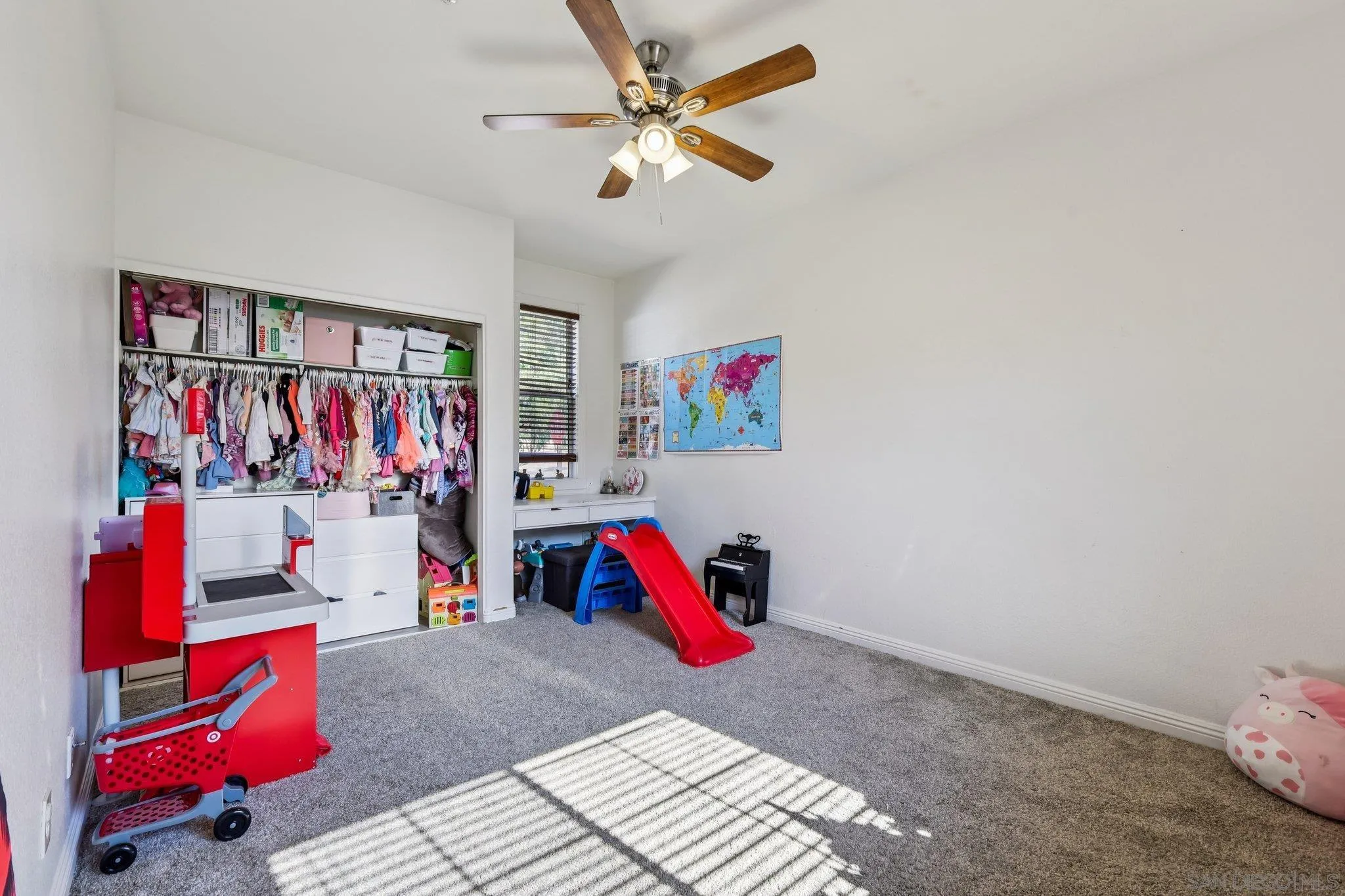 https://cdn.realtyfeed.com/cdn/127/260020029/486b01cdc40e3c19a56d984da492c099.webp