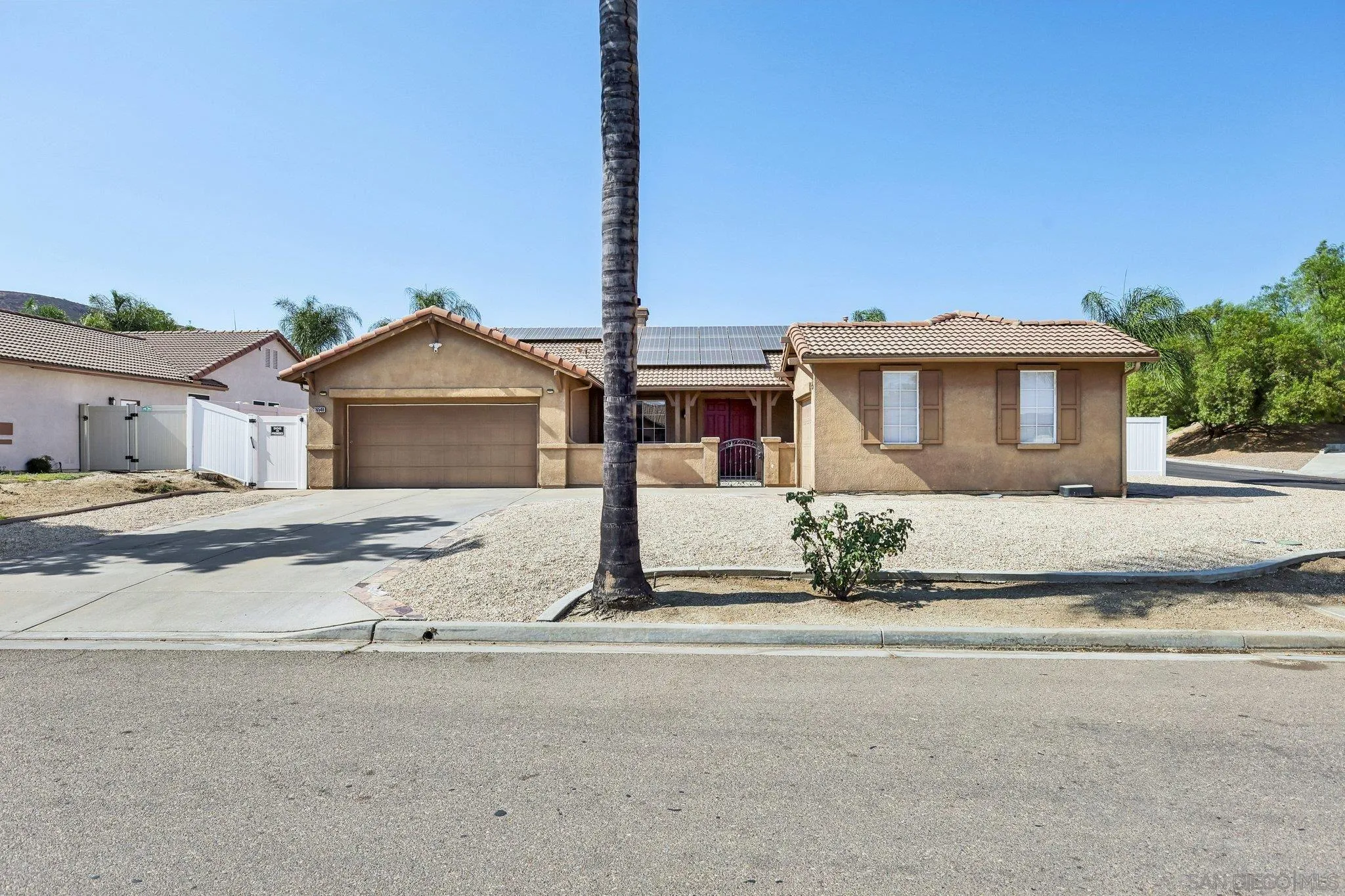 https://cdn.realtyfeed.com/cdn/127/260020029/bb30c02bef0214ea43f9141b347fe233.webp