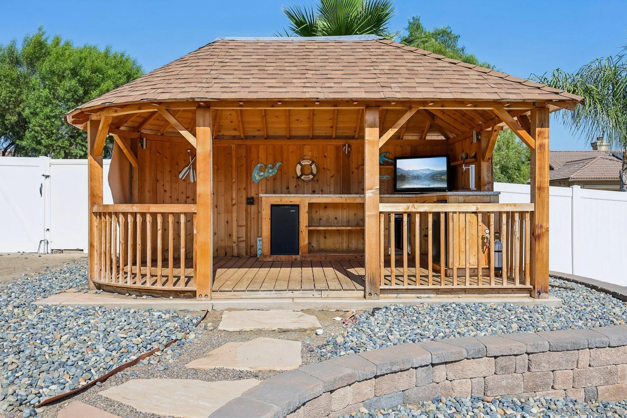 https://cdn.realtyfeed.com/cdn/127/260020029/ce7e0713143d660323ff24af783a60c9.webp