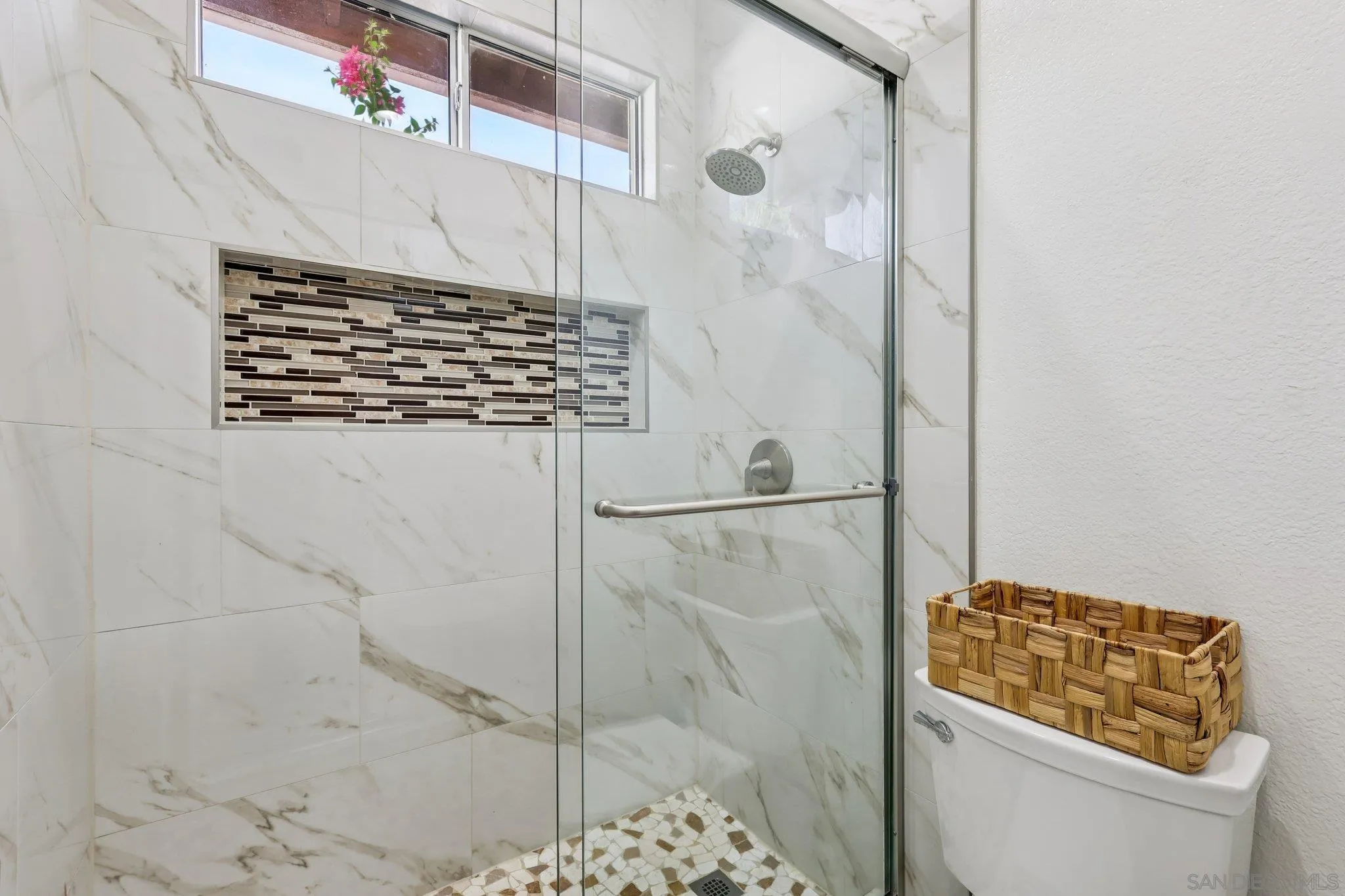 https://cdn.realtyfeed.com/cdn/127/260020029/e8a2e41e5c836e49e7b0f7a9a0222709.webp