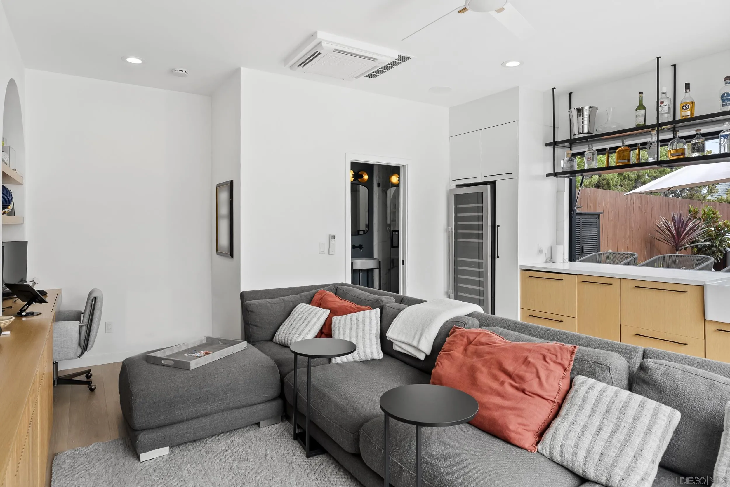 https://cdn.realtyfeed.com/cdn/127/260020030/367ca11cfc1046b713432e588d9a6b04.webp