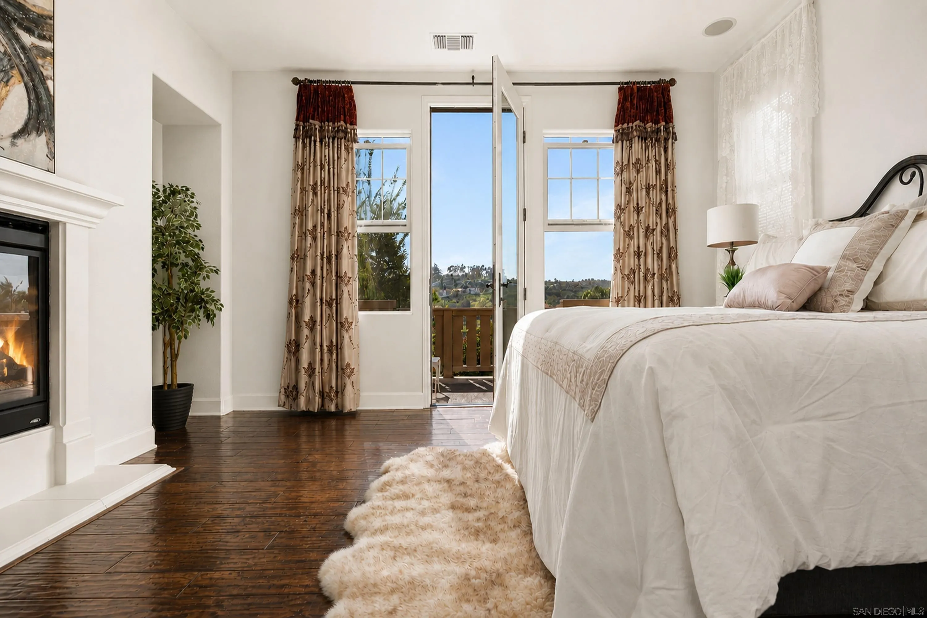https://cdn.realtyfeed.com/cdn/127/260020031/5b114bb47beeadaa0bd66bac612f6506.webp