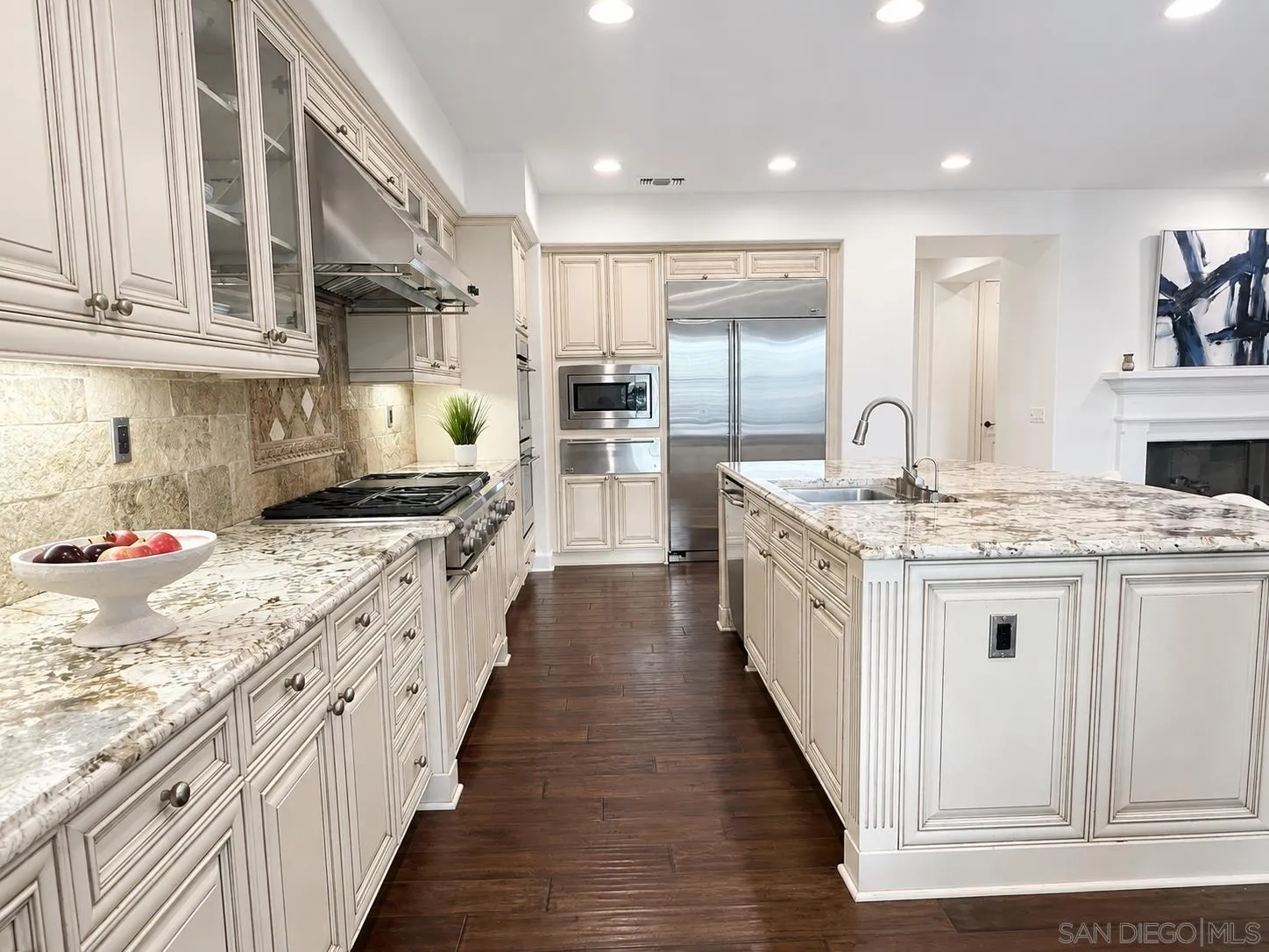 https://cdn.realtyfeed.com/cdn/127/260020031/af2eacc3cdeb4718634ccd612b307324.webp