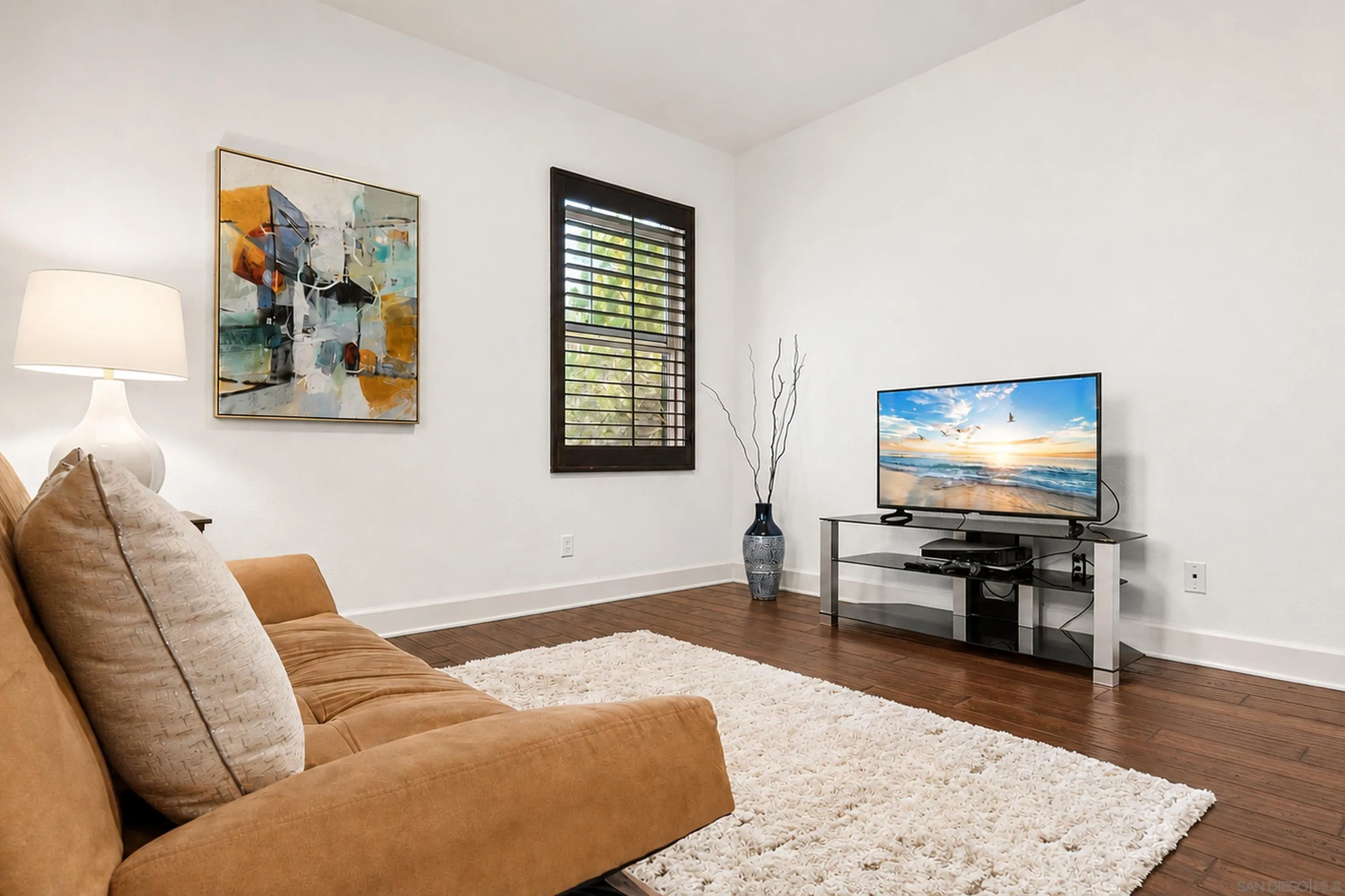 https://cdn.realtyfeed.com/cdn/127/260020031/dc9bced830d04fc738ee2c6d017b7e16.webp
