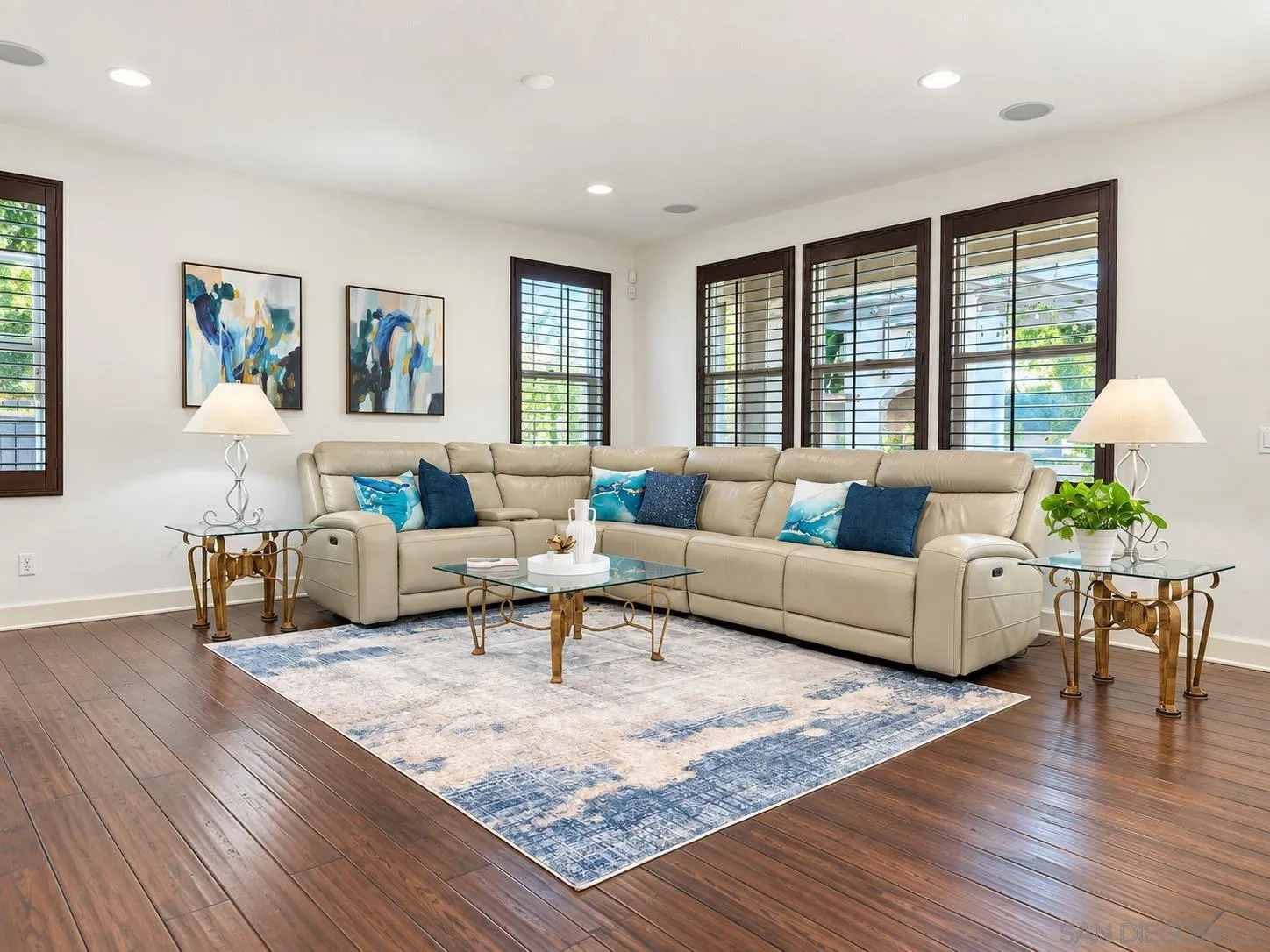https://cdn.realtyfeed.com/cdn/127/260020031/e6c15ba01f7b263da9e3cb759151179b.webp