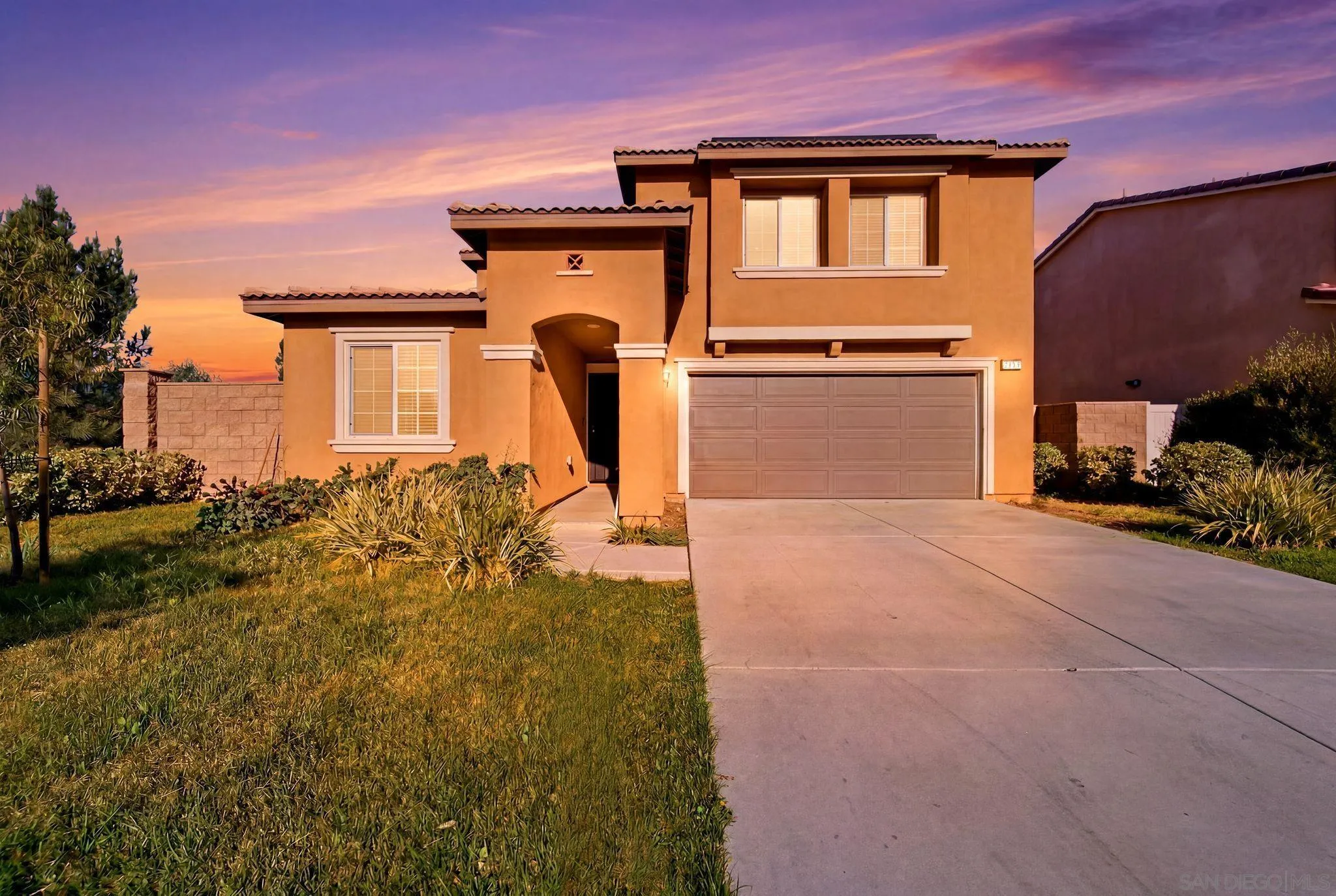 Hemet, CA 92543