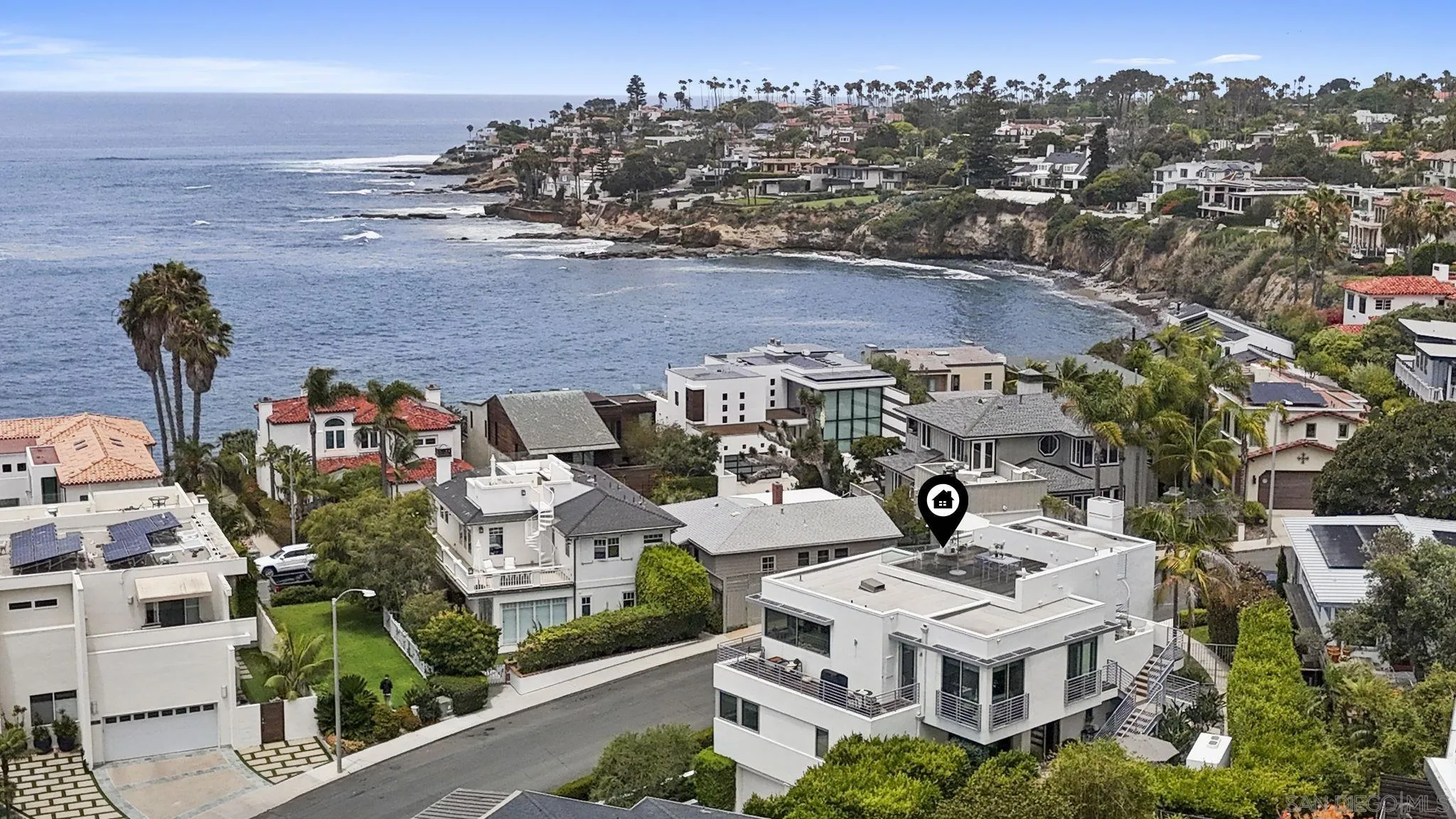 https://cdn.realtyfeed.com/cdn/127/260020036/24aa5262df19700675e87e3ae5810406.webp