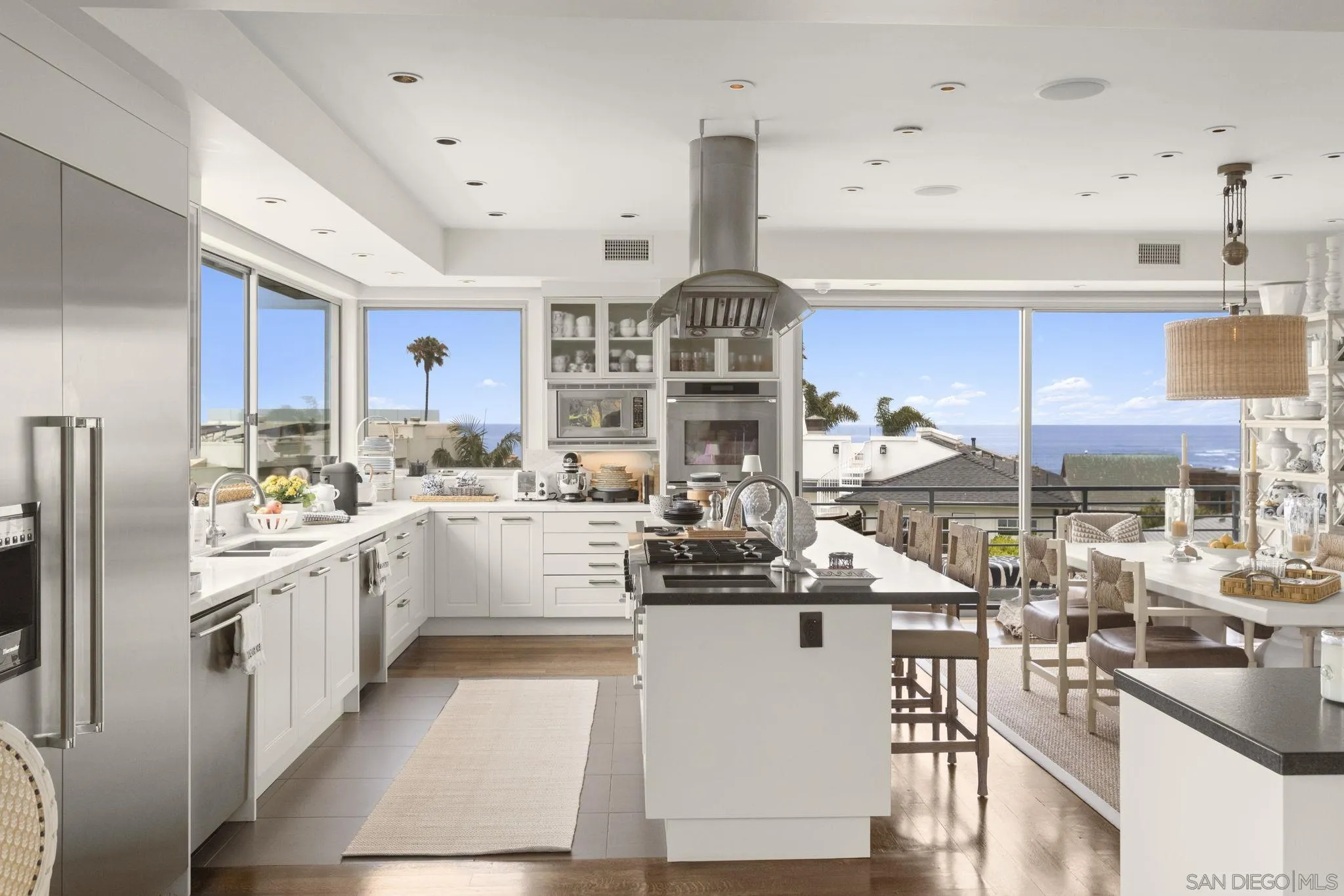 https://cdn.realtyfeed.com/cdn/127/260020036/2943ca0180c7d4340d33064764ce7258.webp