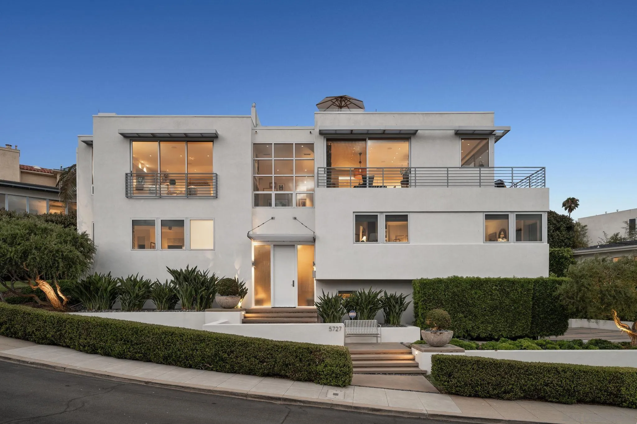 https://cdn.realtyfeed.com/cdn/127/260020036/b939370cb506b2090feef0534c961e91.webp