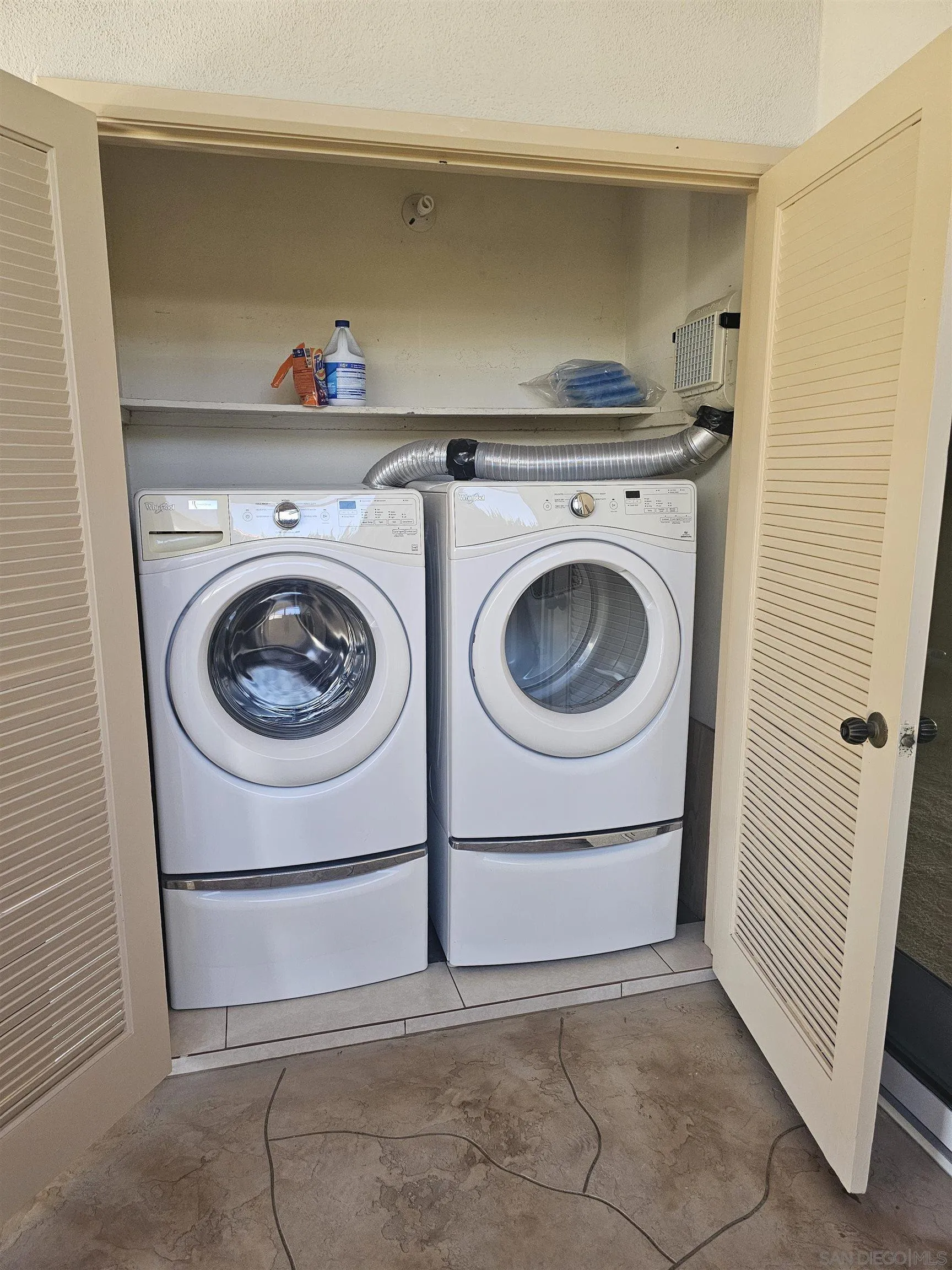https://cdn.realtyfeed.com/cdn/127/260020038/d6198743c6f76129045123fea16ec368.webp