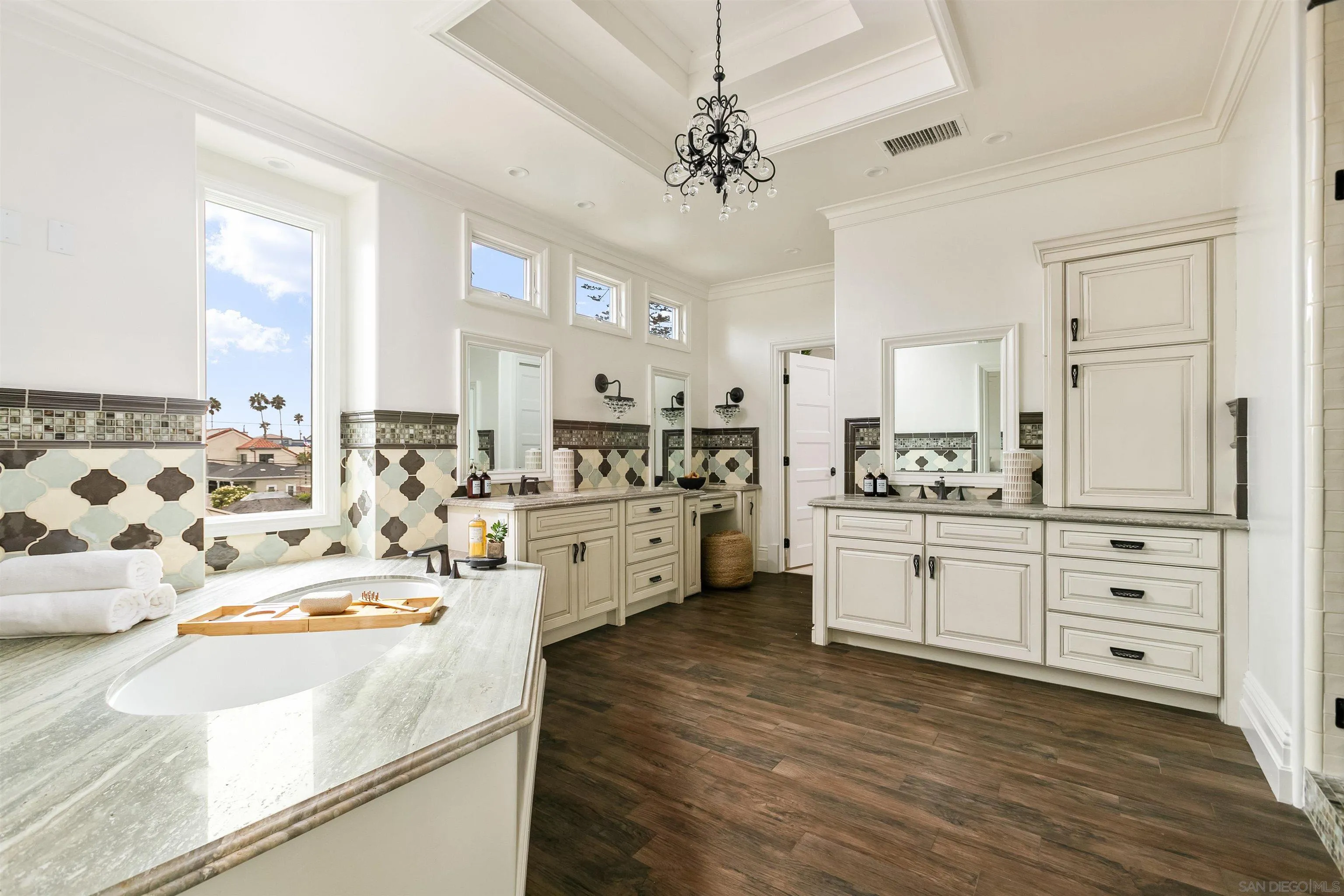https://cdn.realtyfeed.com/cdn/127/260020041/0552e871cddef4b6e219f876a3cc10b9.webp