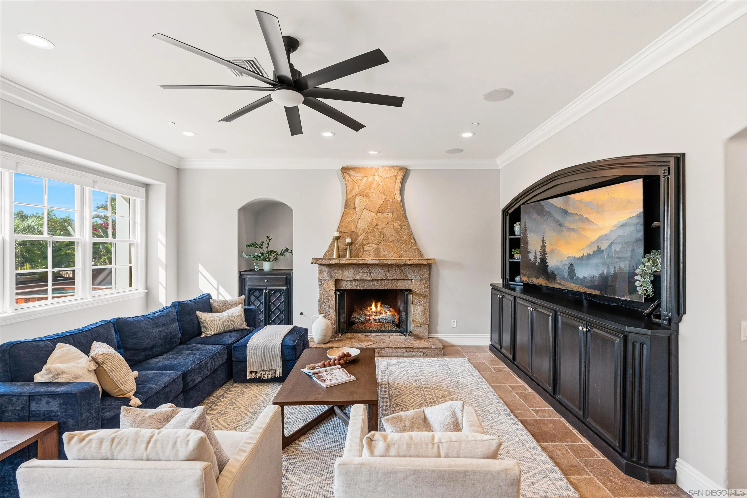 https://cdn.realtyfeed.com/cdn/127/260020042/519eb6a5b254e4c489f2c8af2c624e5e.webp