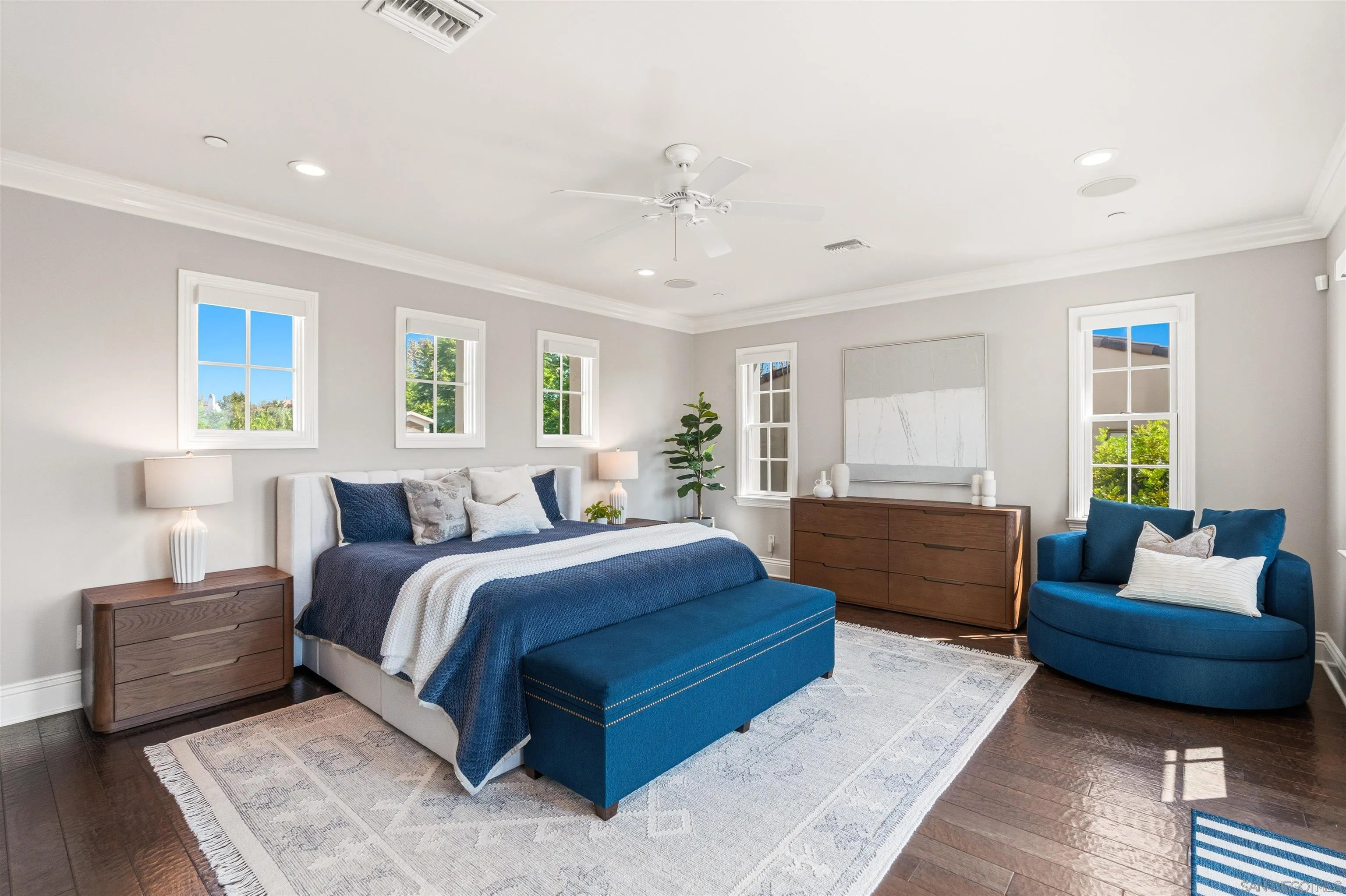 https://cdn.realtyfeed.com/cdn/127/260020042/b1891f55c2bc17dbec8b31240a1e91f3.webp