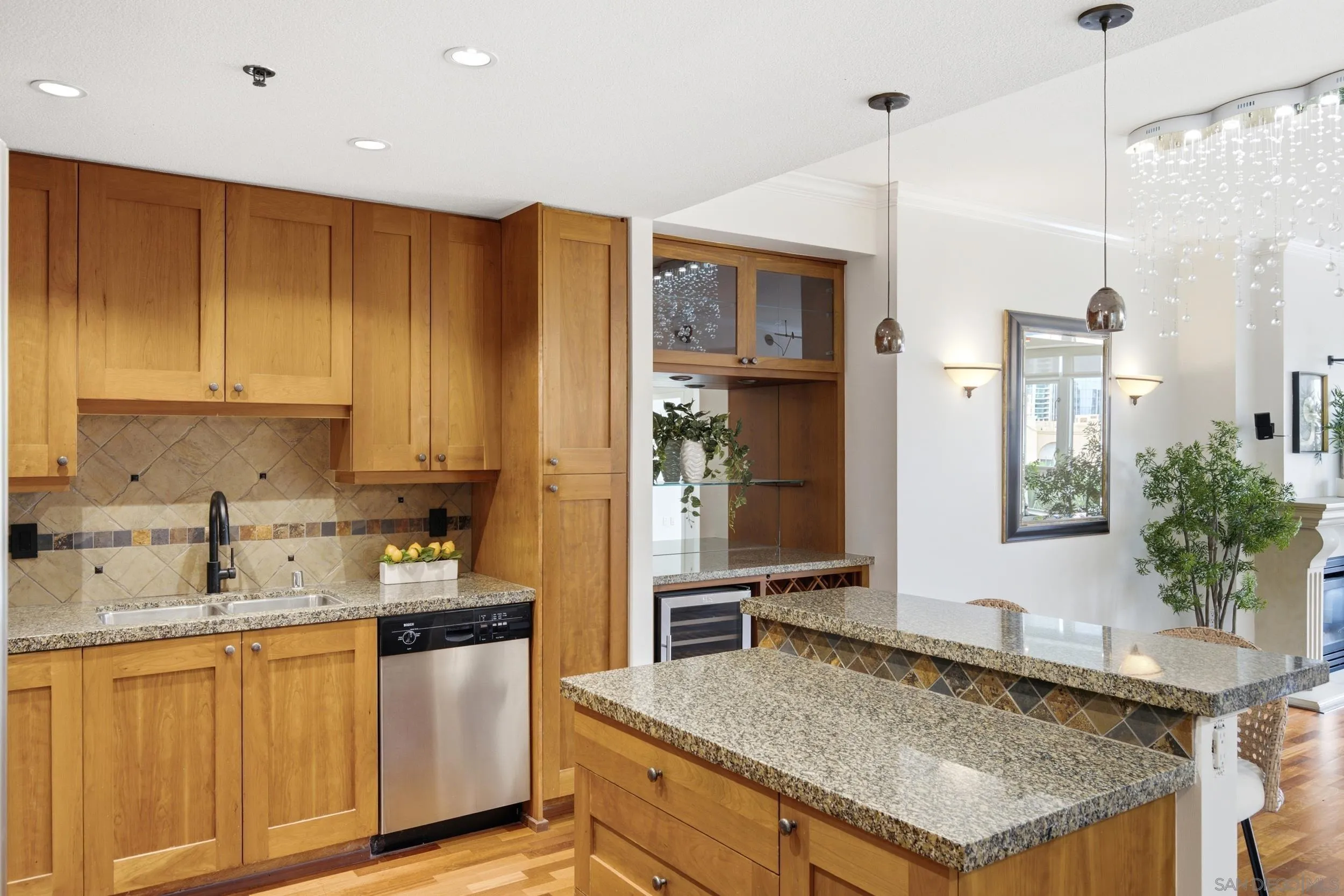 https://cdn.realtyfeed.com/cdn/127/260020049/5d438baf13698f5491aa953abfc857f6.webp