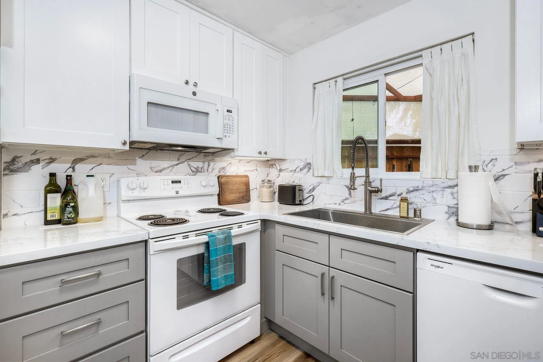 https://cdn.realtyfeed.com/cdn/127/260020052/23a7f99f53061cbbd5ec2aa8574b8e87.webp