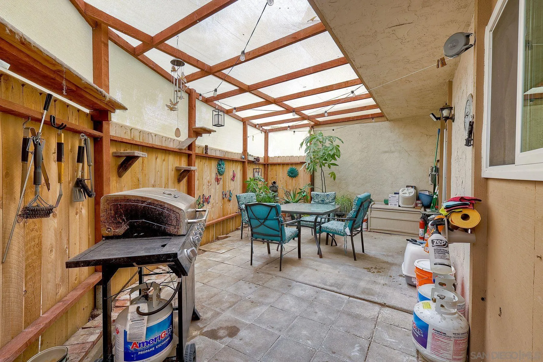 https://cdn.realtyfeed.com/cdn/127/260020052/59a09b40f61da962cd3848077fde9291.webp