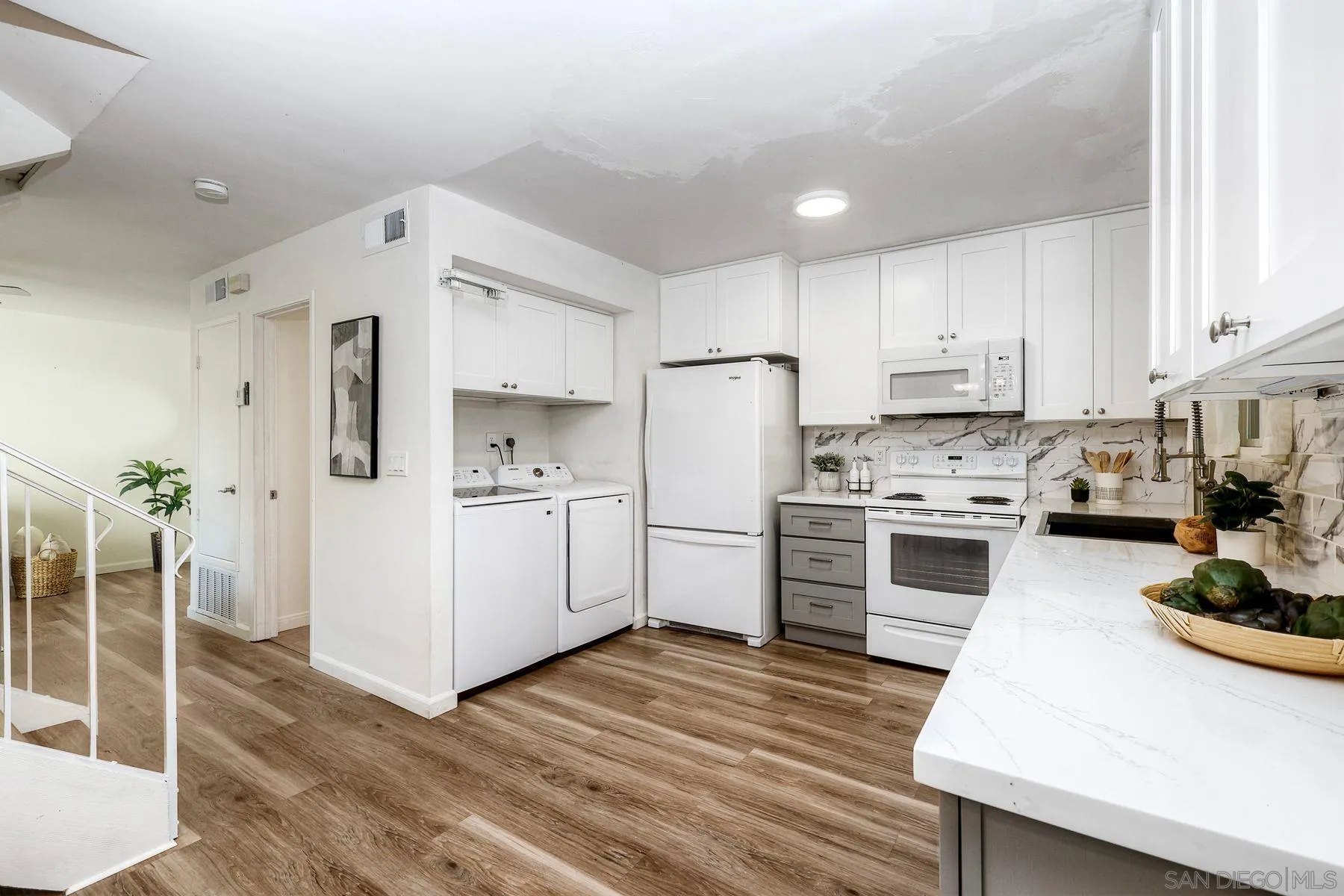 10029 Santana Ranch Lane, Santee, CA 92071, photo 8
