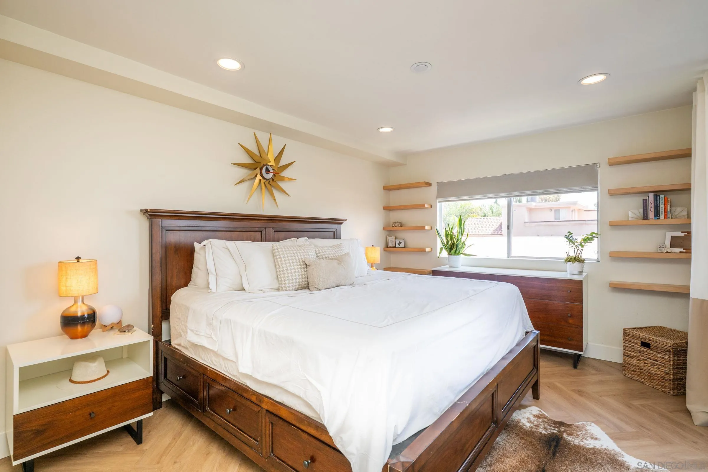 https://cdn.realtyfeed.com/cdn/127/260020056/0abf92e1febc90731086d63fd5be3337.webp