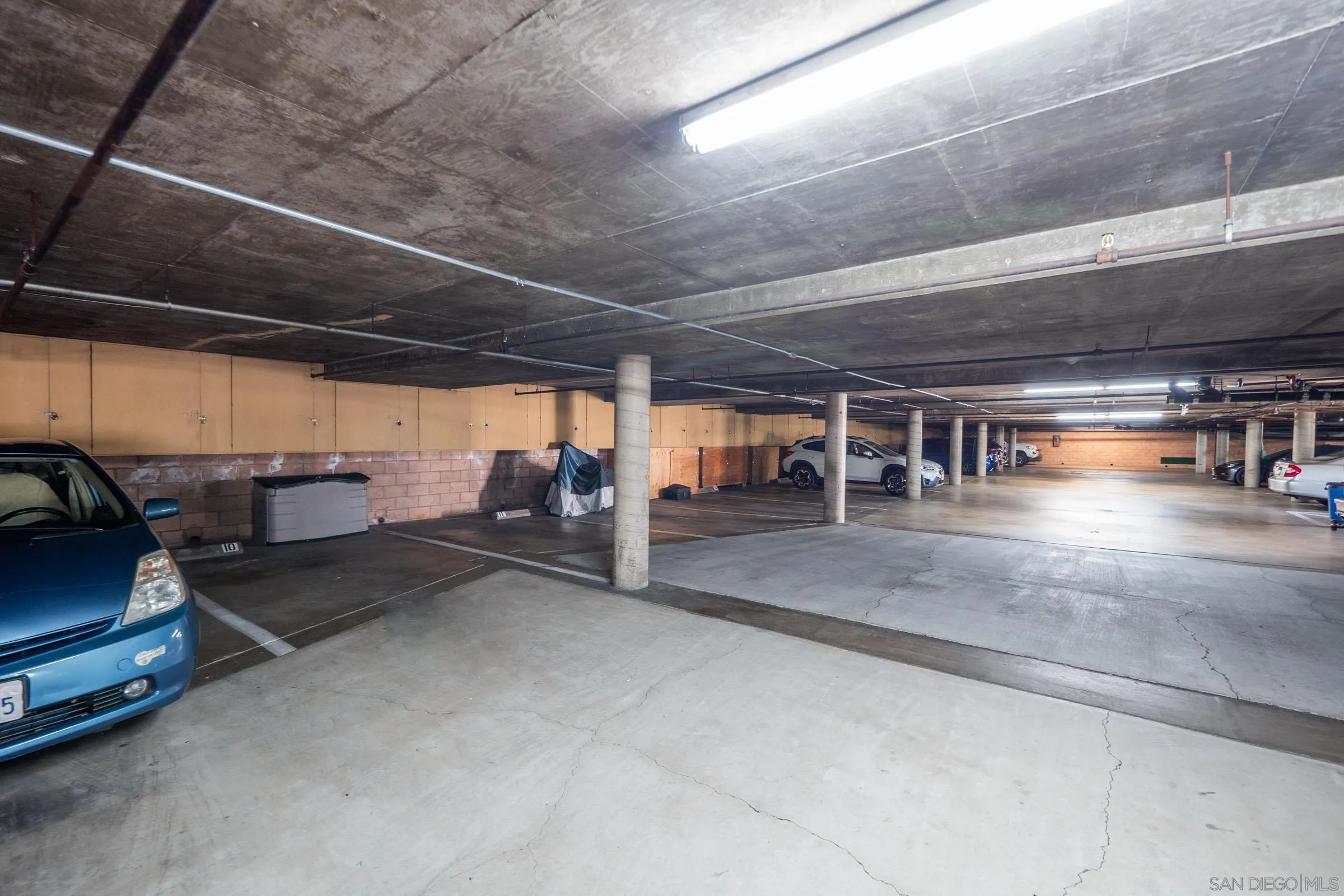 https://cdn.realtyfeed.com/cdn/127/260020056/9260ed4d37f3fc9527f4905682bcac0a.webp