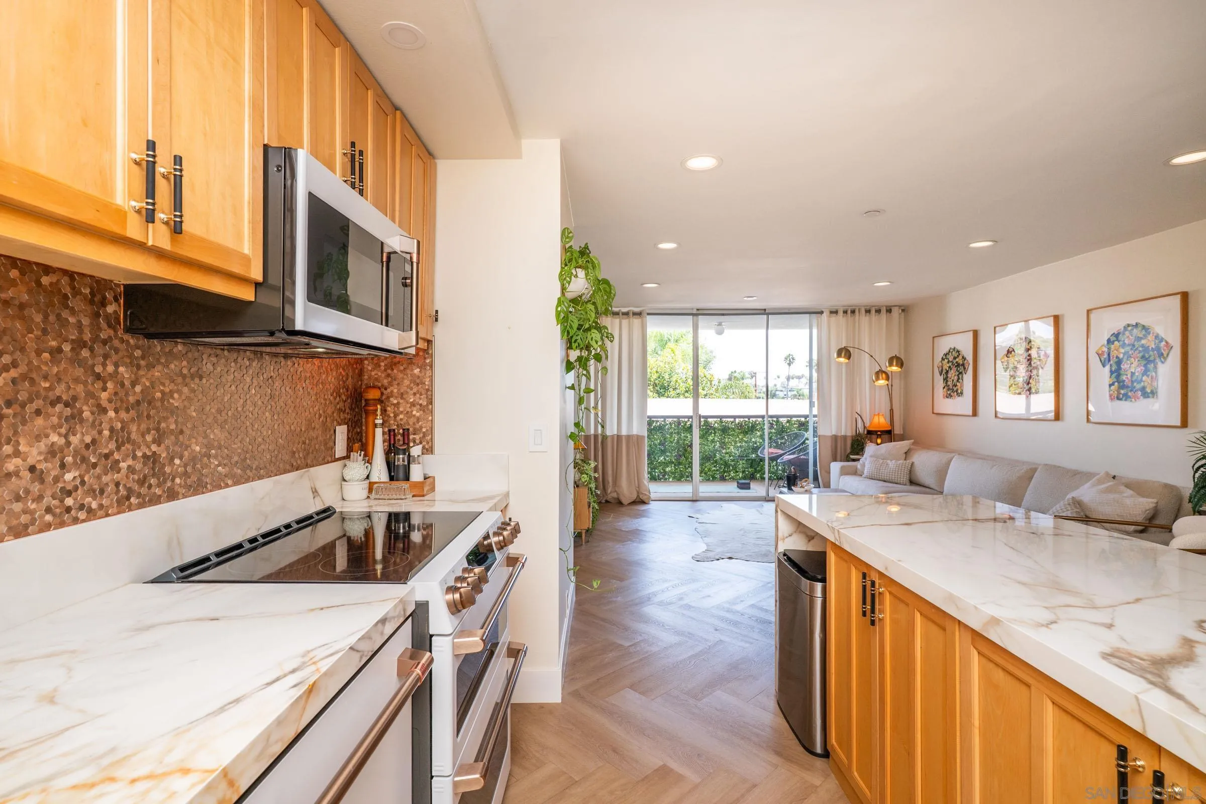 https://cdn.realtyfeed.com/cdn/127/260020056/cb232eadffac6cab2b2f73404b90078b.webp
