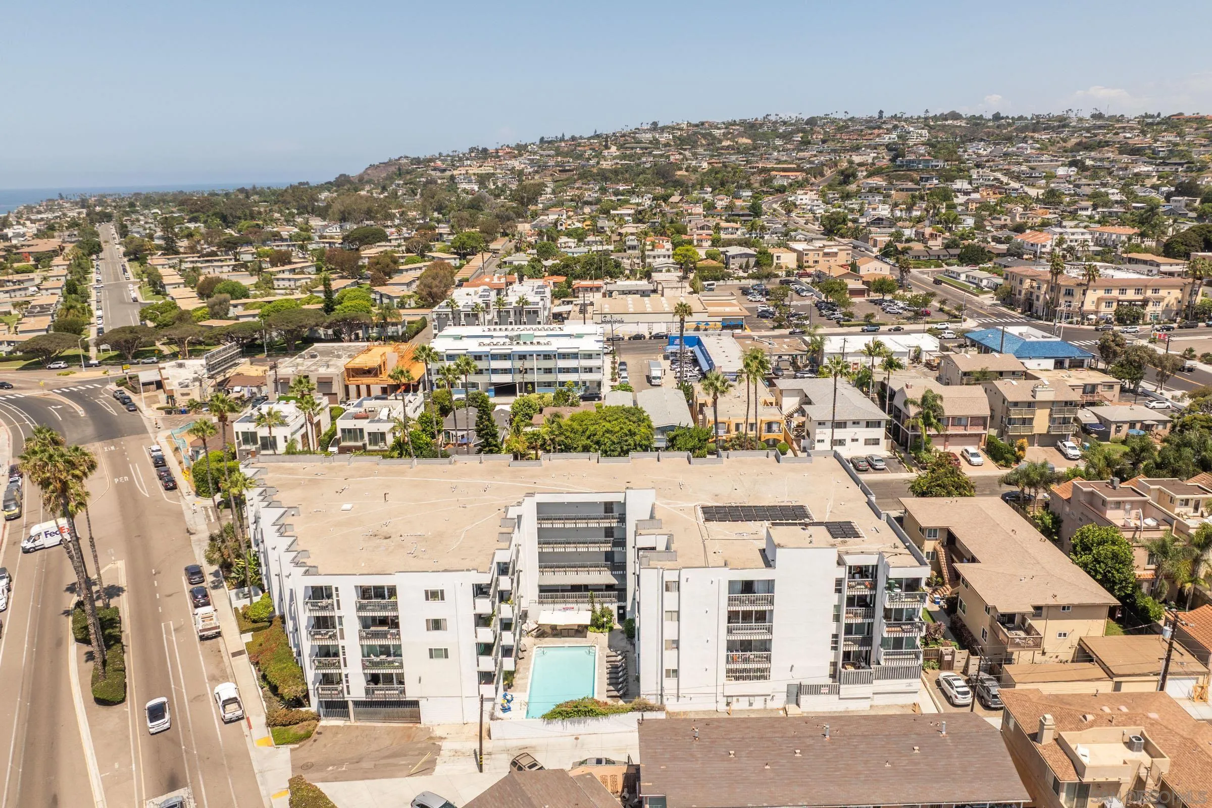 https://cdn.realtyfeed.com/cdn/127/260020056/cf1fb94f33733bcc7e0c9b75eca1aa42.webp