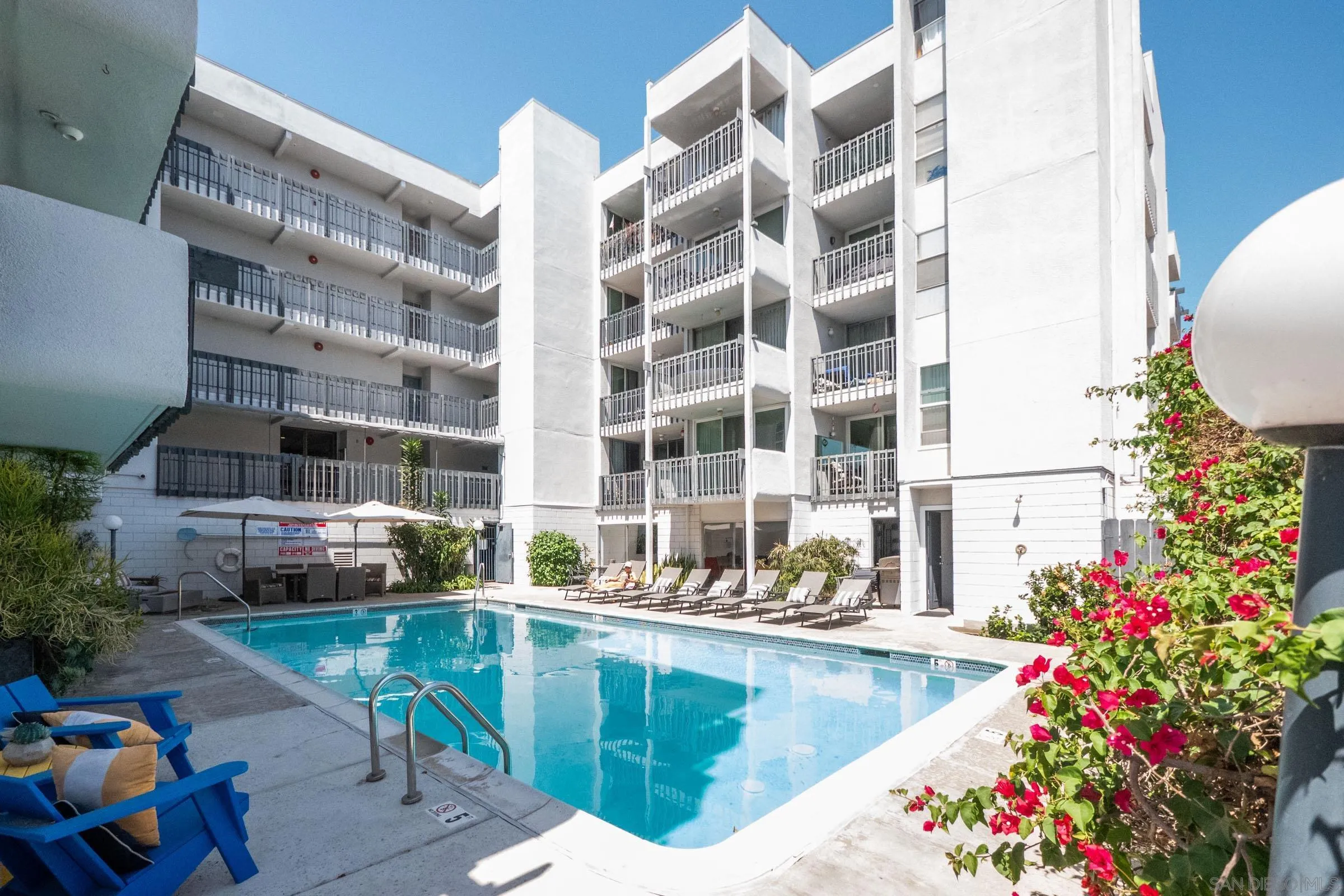 https://cdn.realtyfeed.com/cdn/127/260020056/fe63c5d74eac329b439d1bb431a4cafd.webp