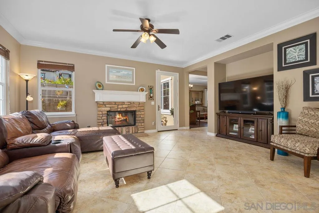 https://cdn.realtyfeed.com/cdn/127/260020057/c16c803bc6b0900c481eb37dd5b93094.webp