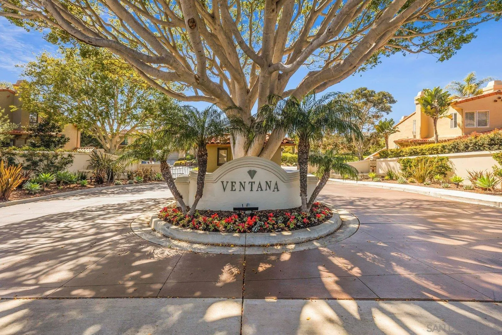 https://cdn.realtyfeed.com/cdn/127/260020059/4c358f1676248d59bc1867e7bd98a7a9.webp