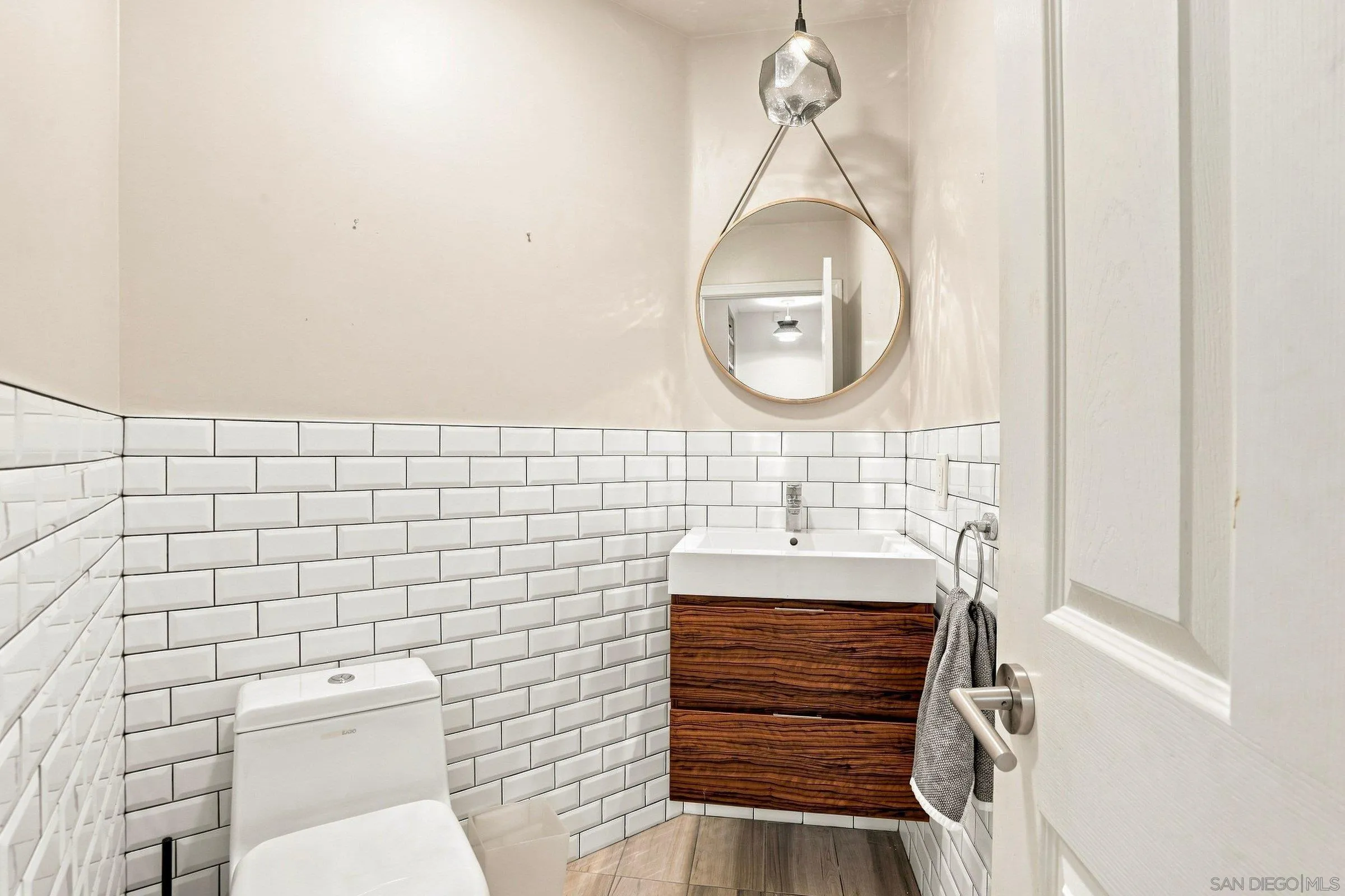 https://cdn.realtyfeed.com/cdn/127/260020059/91961fc6eea895a7017569db3f184620.webp