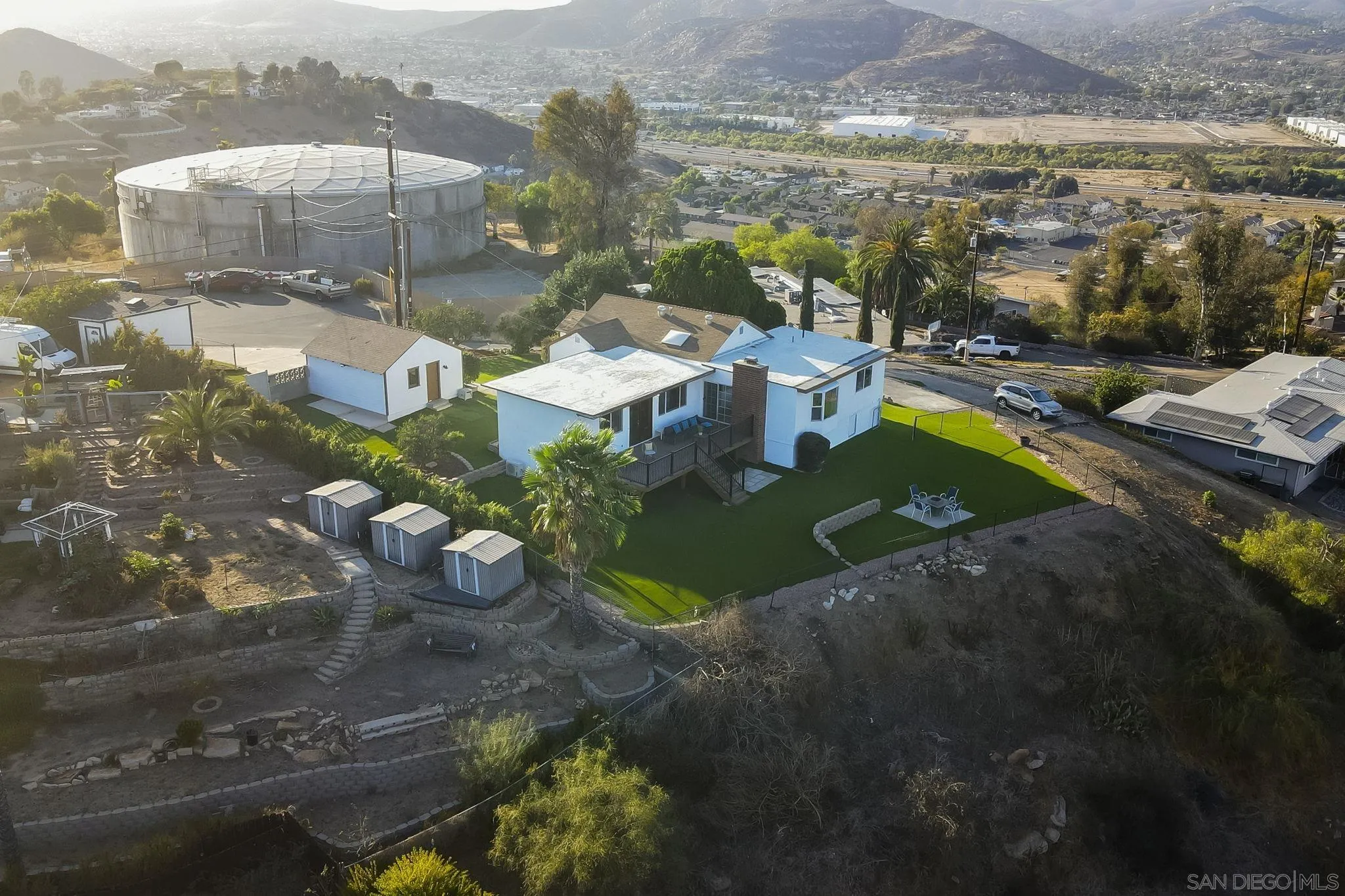 https://cdn.realtyfeed.com/cdn/127/260020062/089d240aa002eeea4b4f9ccde25b3836.webp