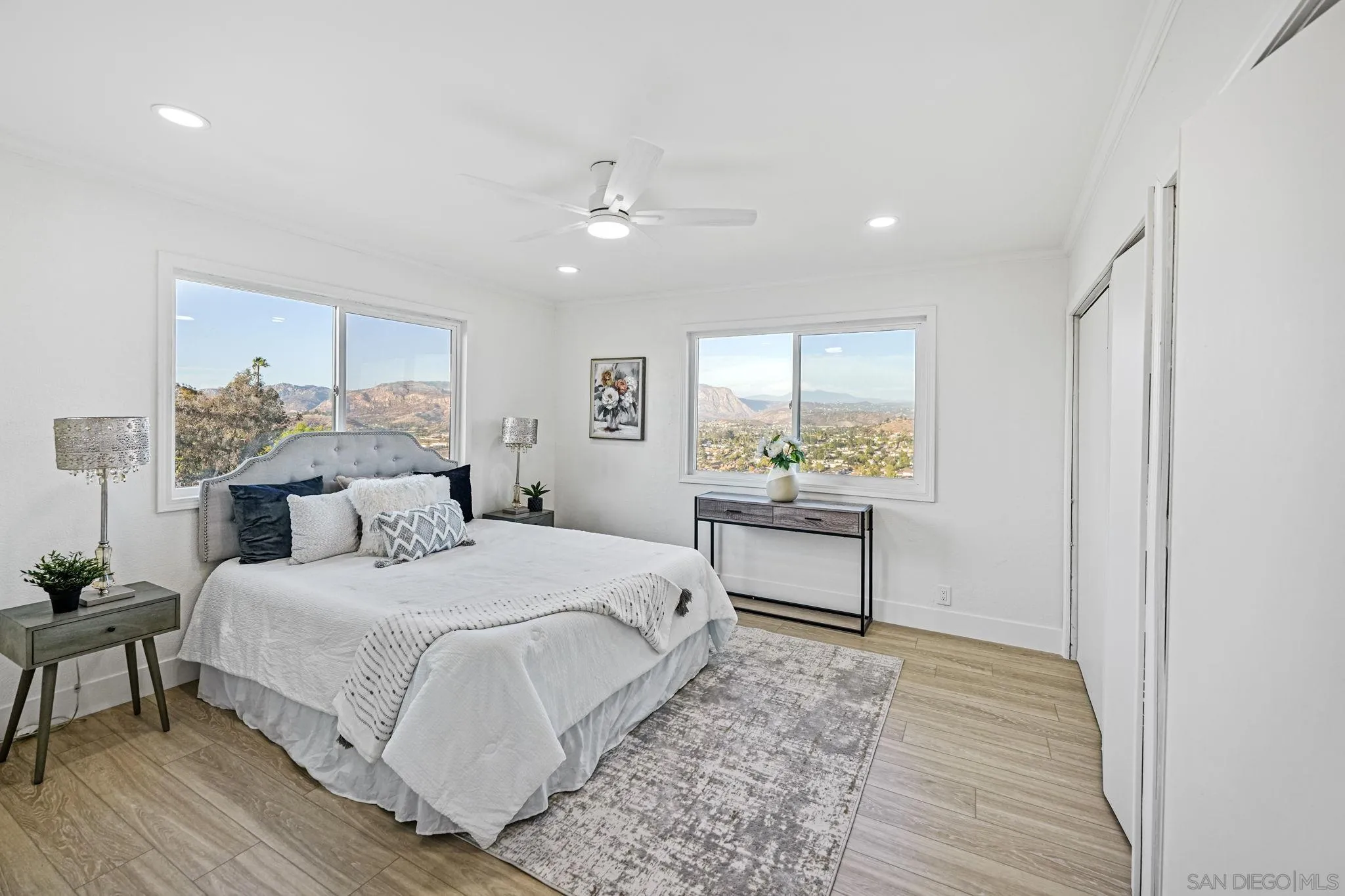 https://cdn.realtyfeed.com/cdn/127/260020062/4ca2e342f8757703750f51523a08271a.webp