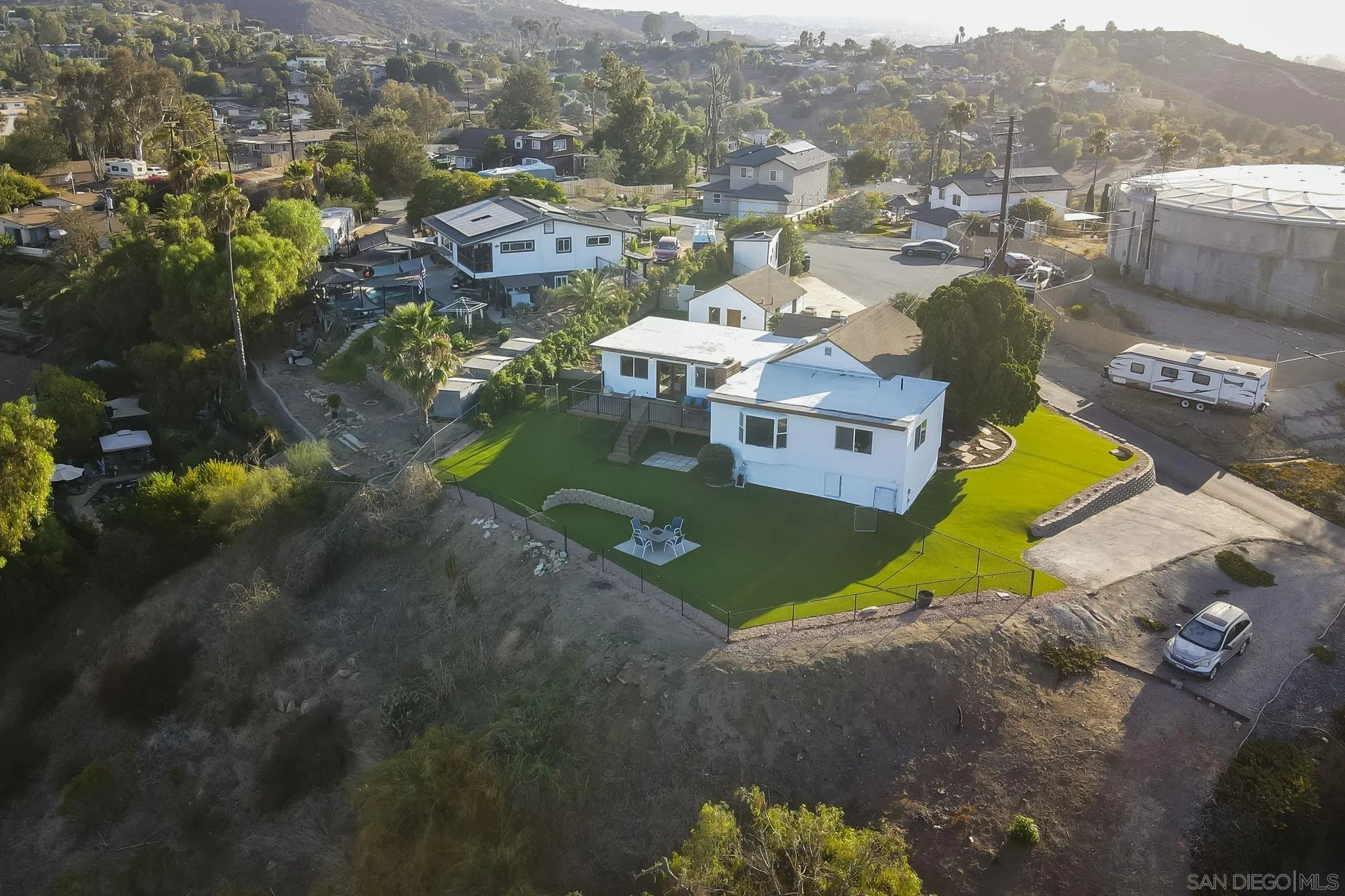 https://cdn.realtyfeed.com/cdn/127/260020062/6fe09181adb15ff91e6385fdd7981f17.webp
