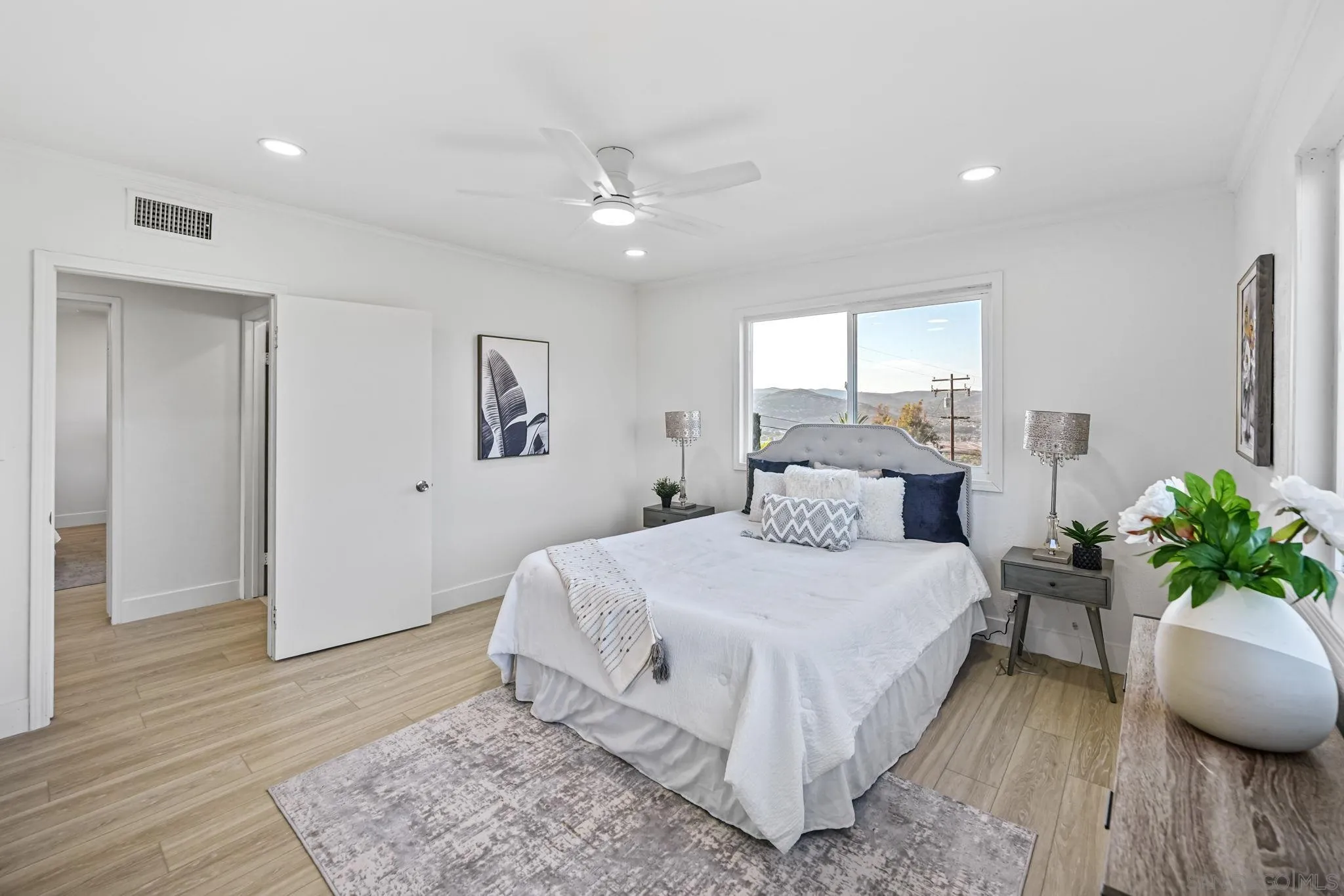 https://cdn.realtyfeed.com/cdn/127/260020062/ad1ee16323415307ec1f51f46f92f379.webp